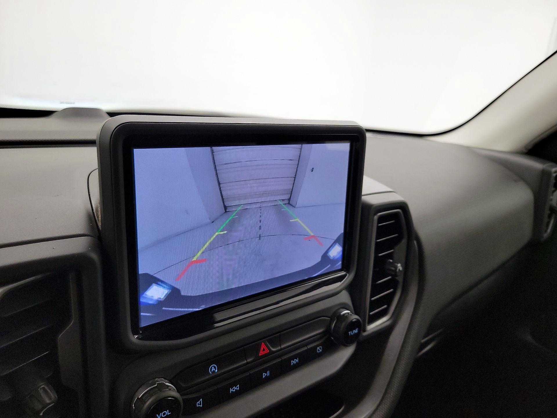 Thumbnail: 2021 Ford Bronco Sport - 14