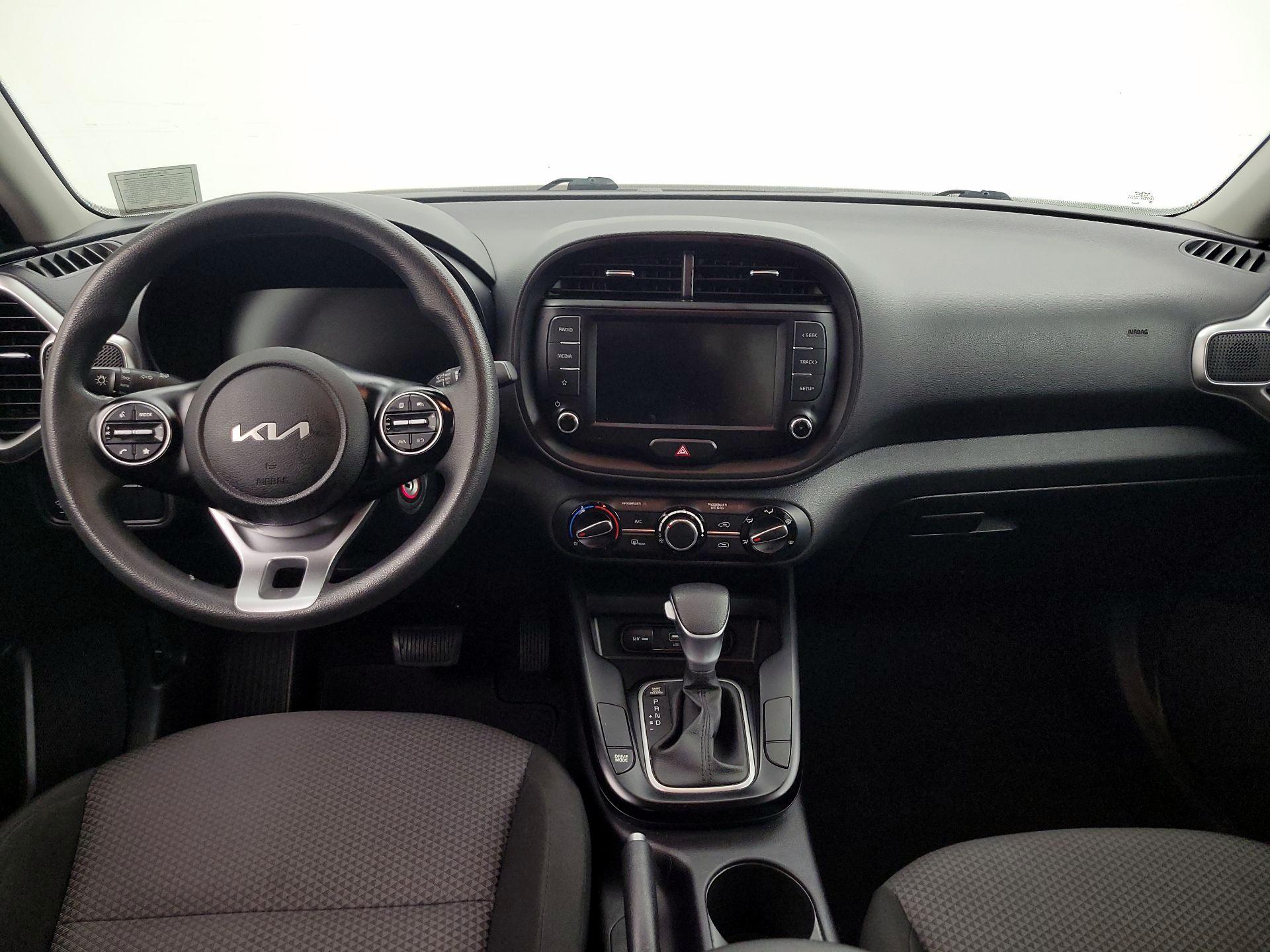 Thumbnail: 2023 Kia Soul - 9
