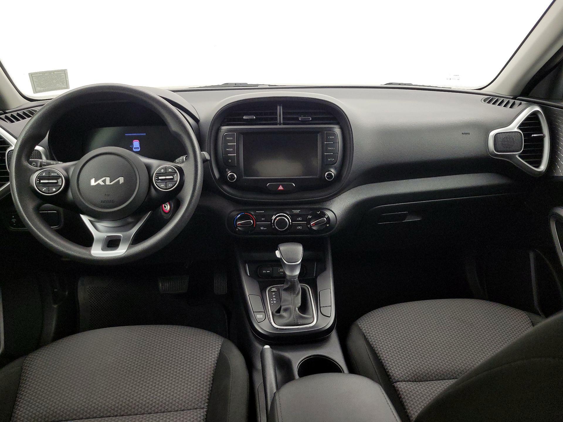 Thumbnail: 2023 Kia Soul - 9