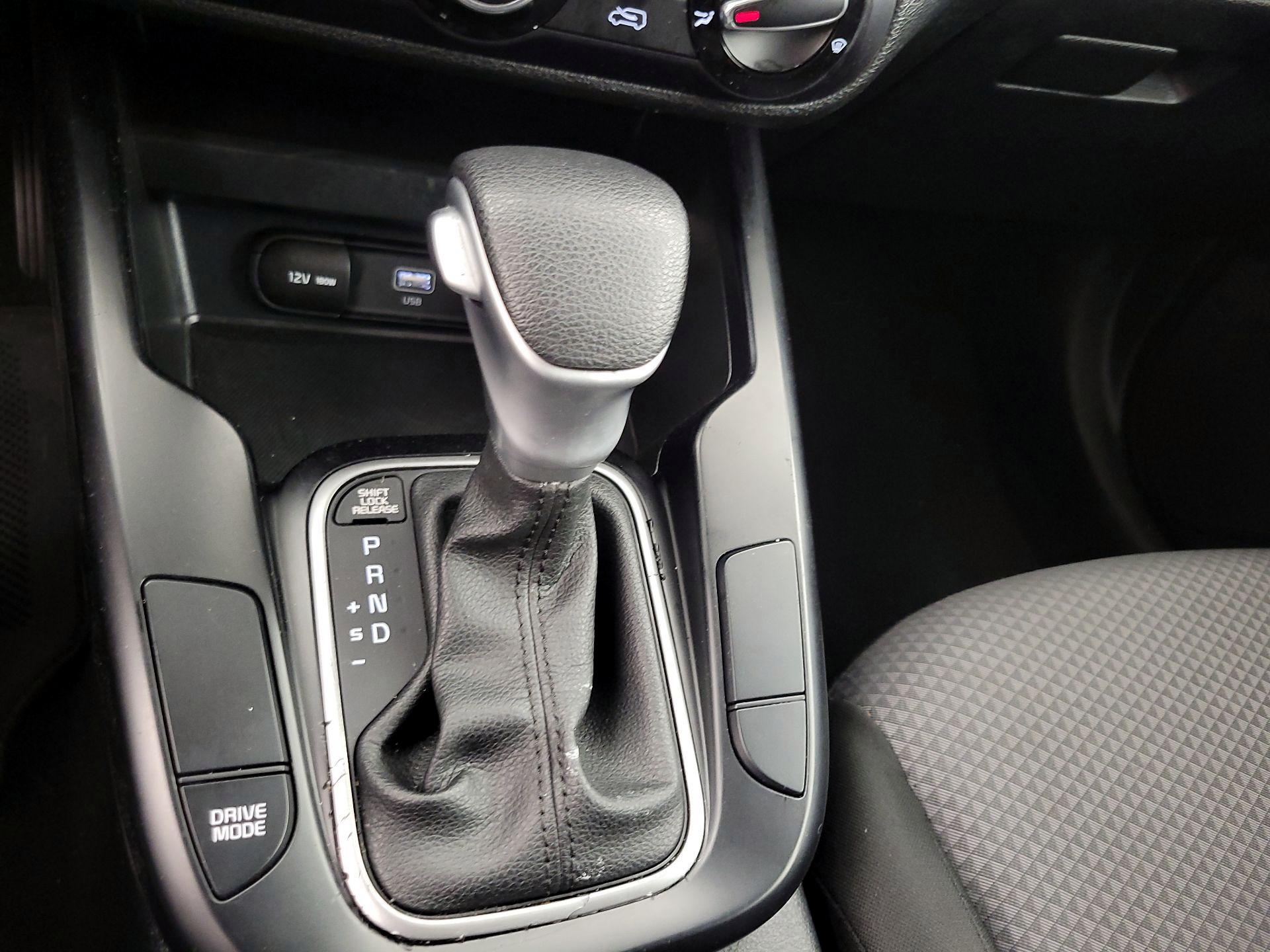 Thumbnail: 2023 Kia Soul - 17