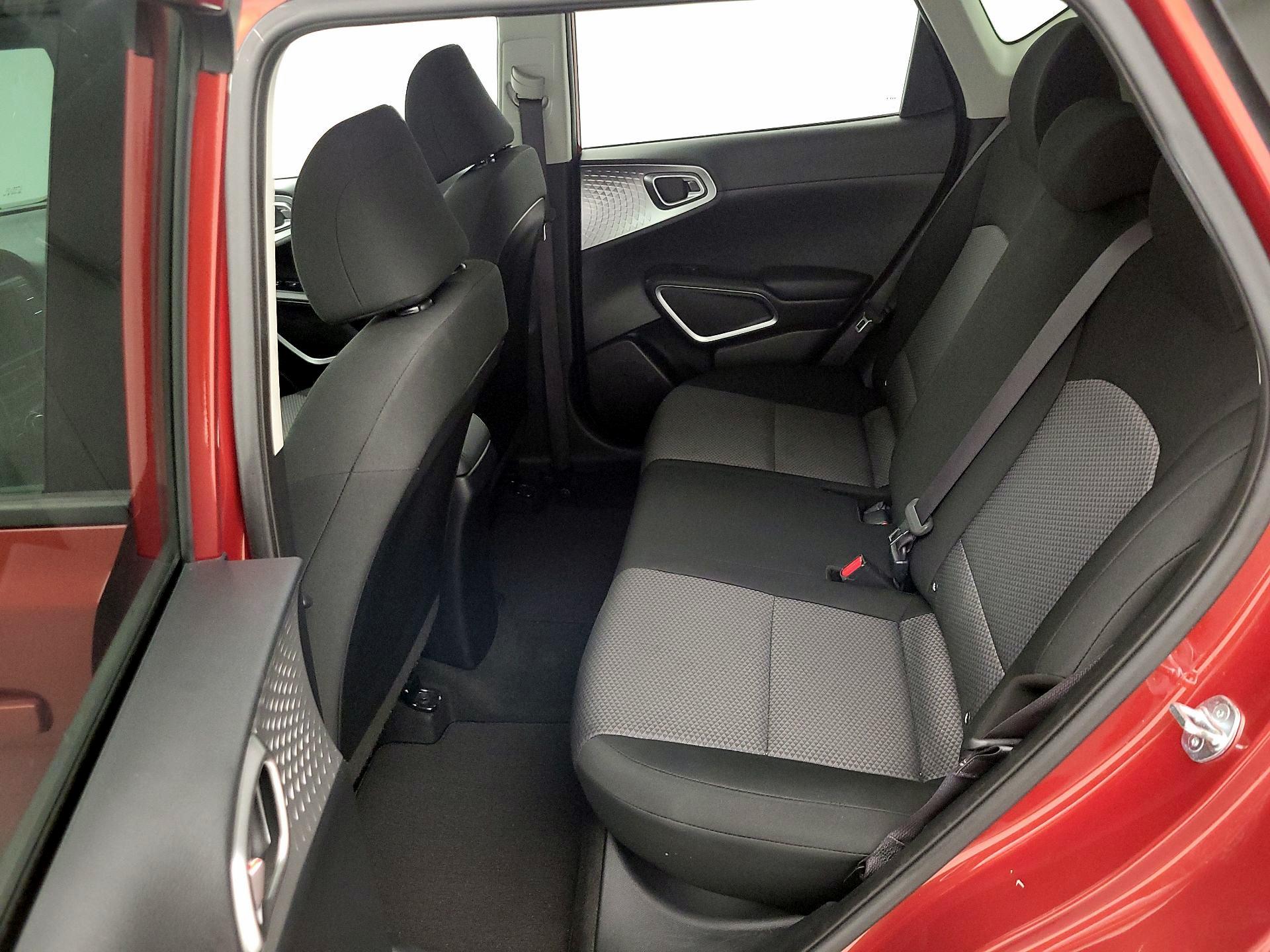 Thumbnail: 2023 Kia Soul - 18