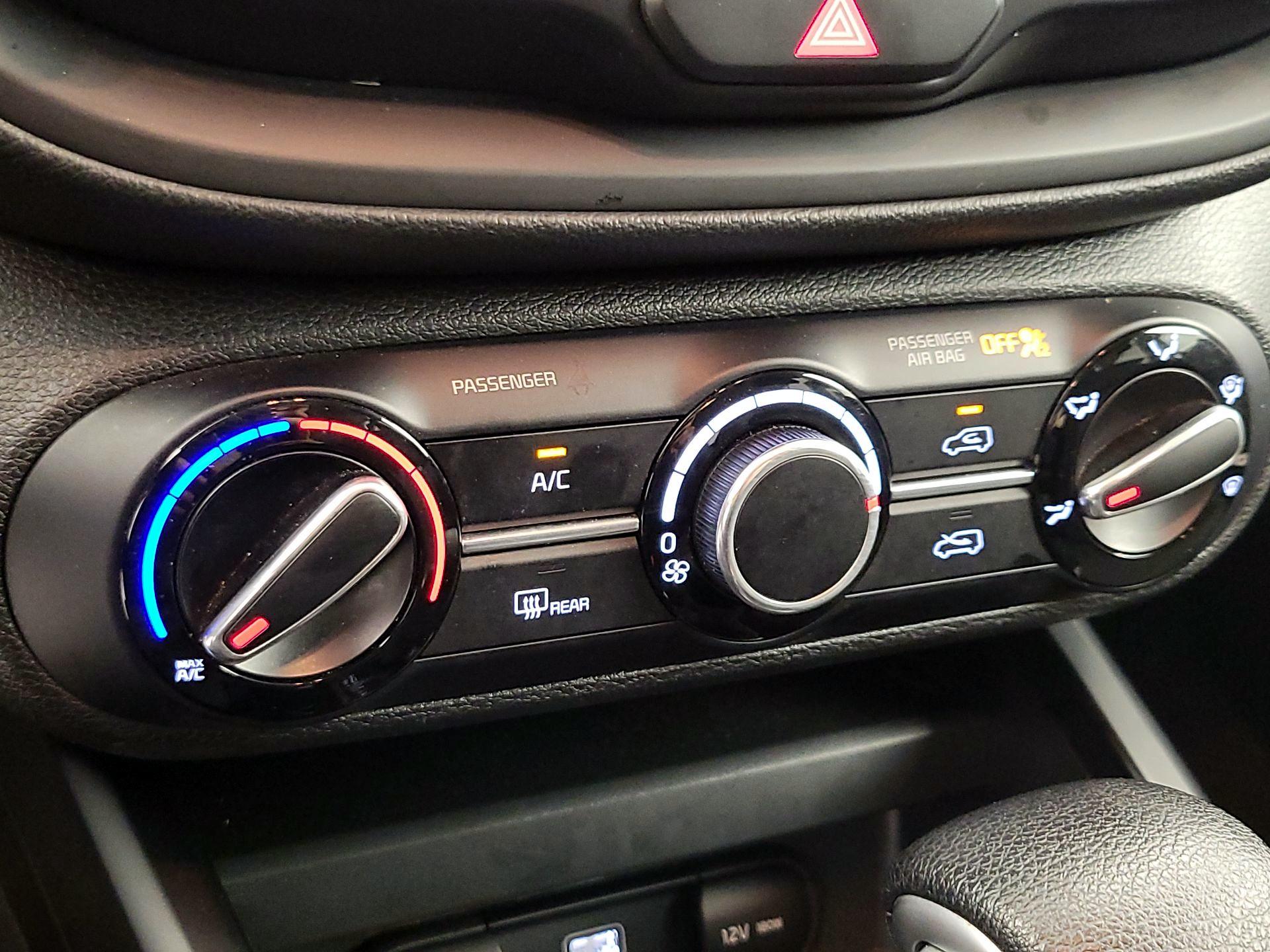 Thumbnail: 2023 Kia Soul - 16