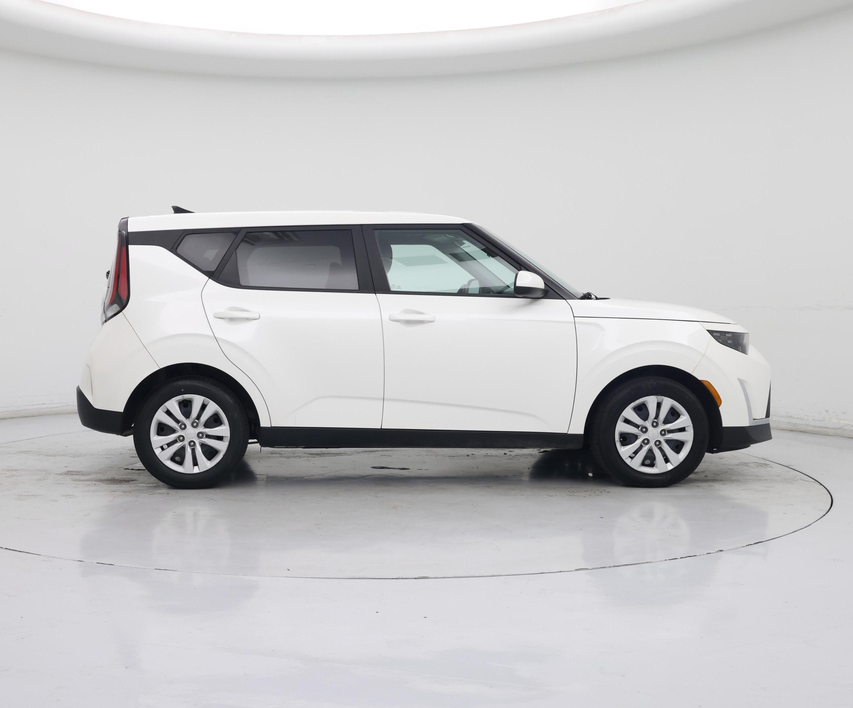 Thumbnail: 2023 Kia Soul - 7