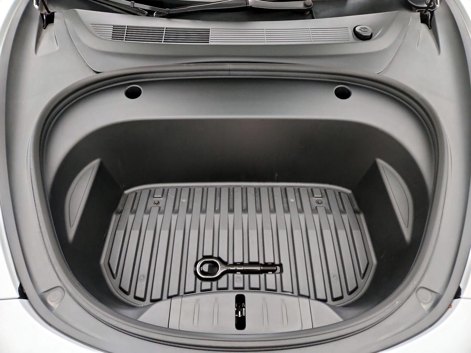 Thumbnail: 2022 Tesla Model 3 - 20