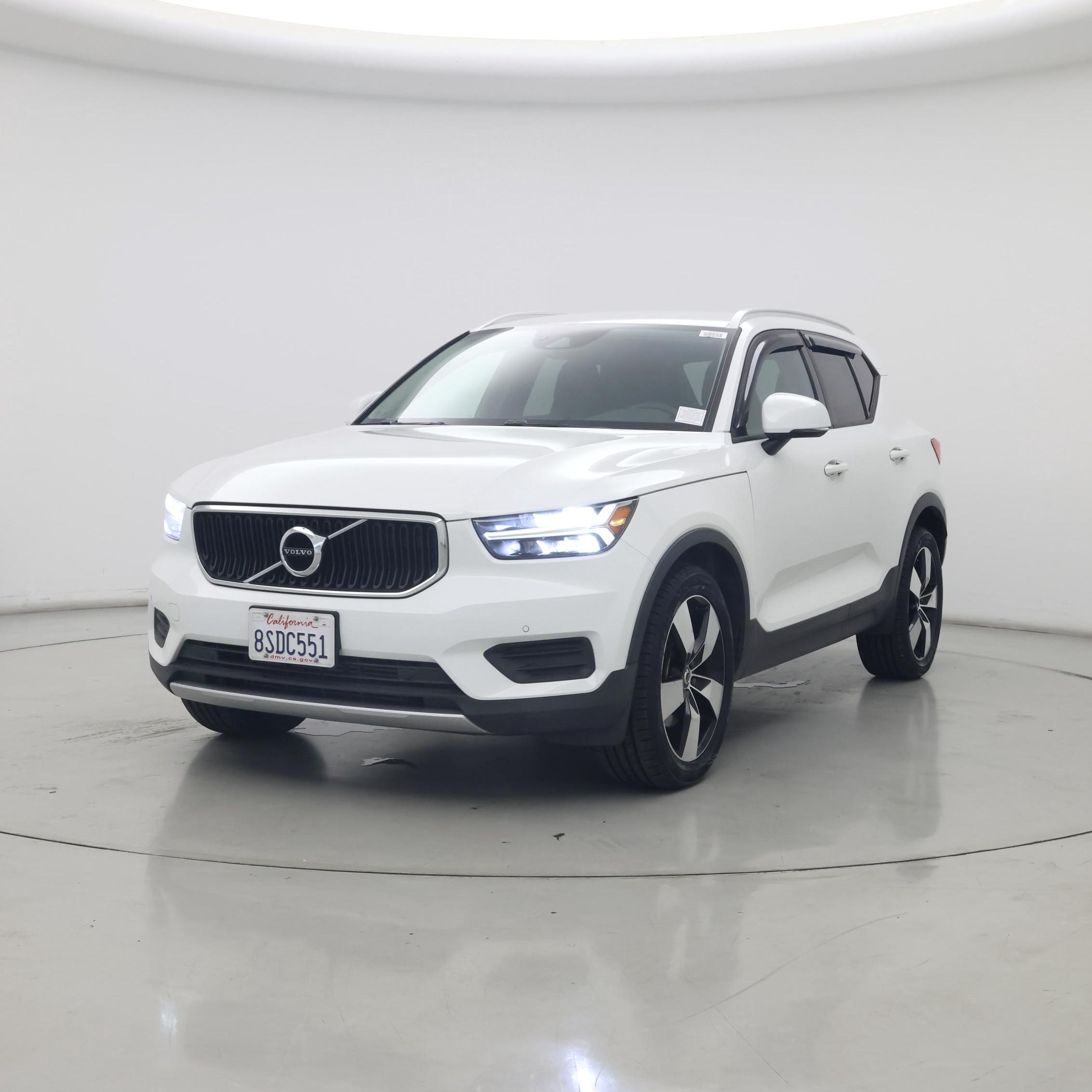 Thumbnail: 2020 Volvo XC40 - 4