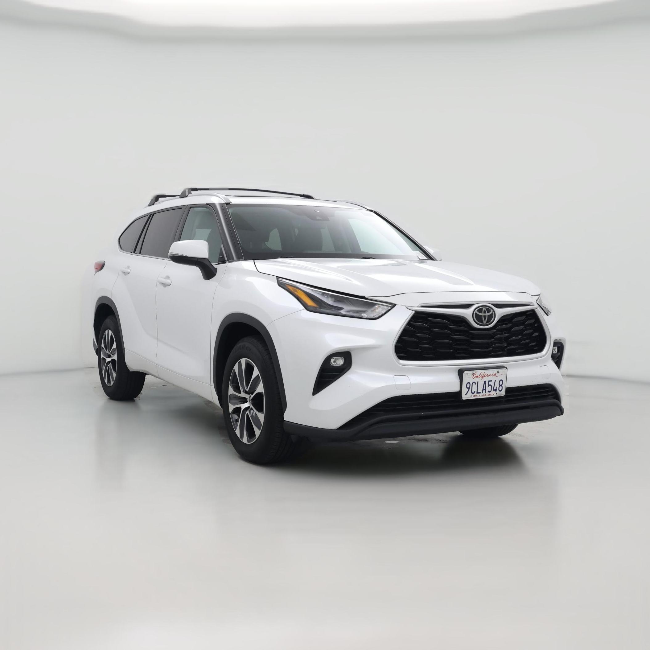 Thumbnail: 2022 Toyota Highlander - 1