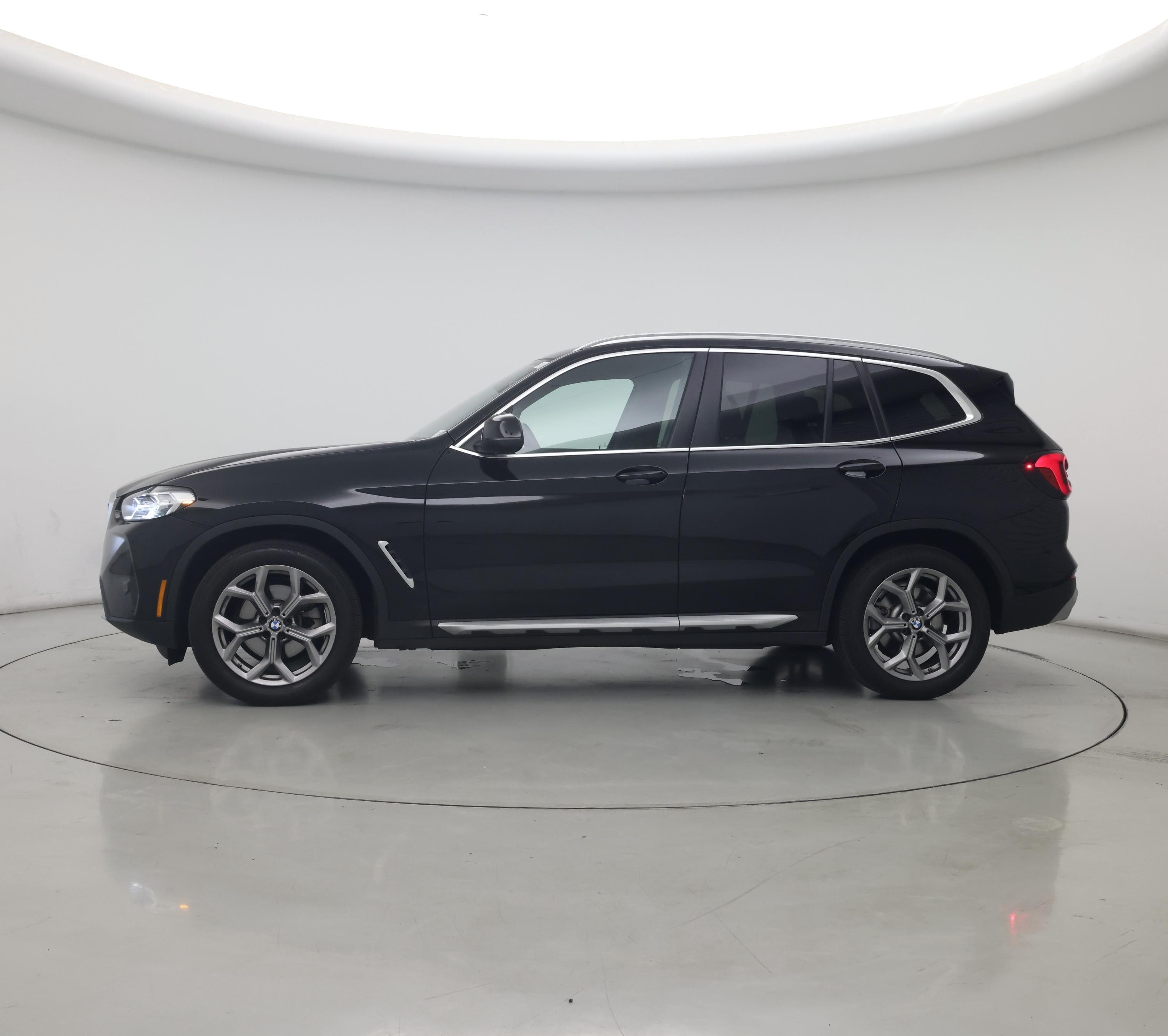 Thumbnail: 2023 BMW X3 - 3