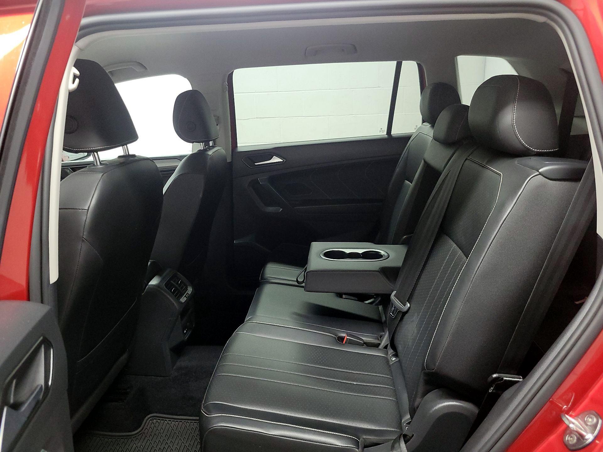 Thumbnail: 2022 Volkswagen Tiguan - 18