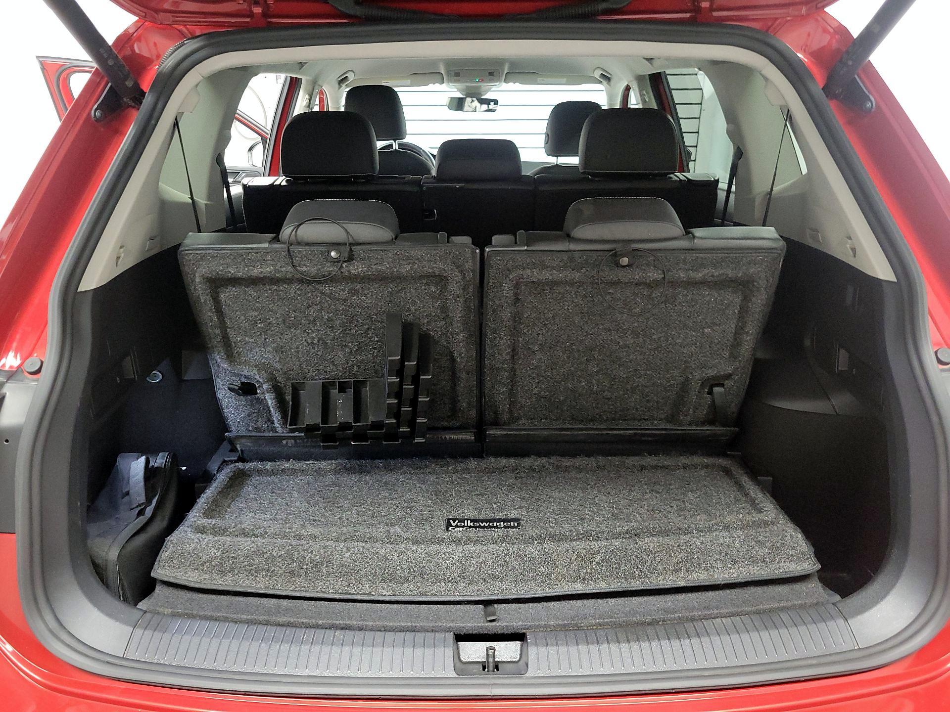 Thumbnail: 2022 Volkswagen Tiguan - 19