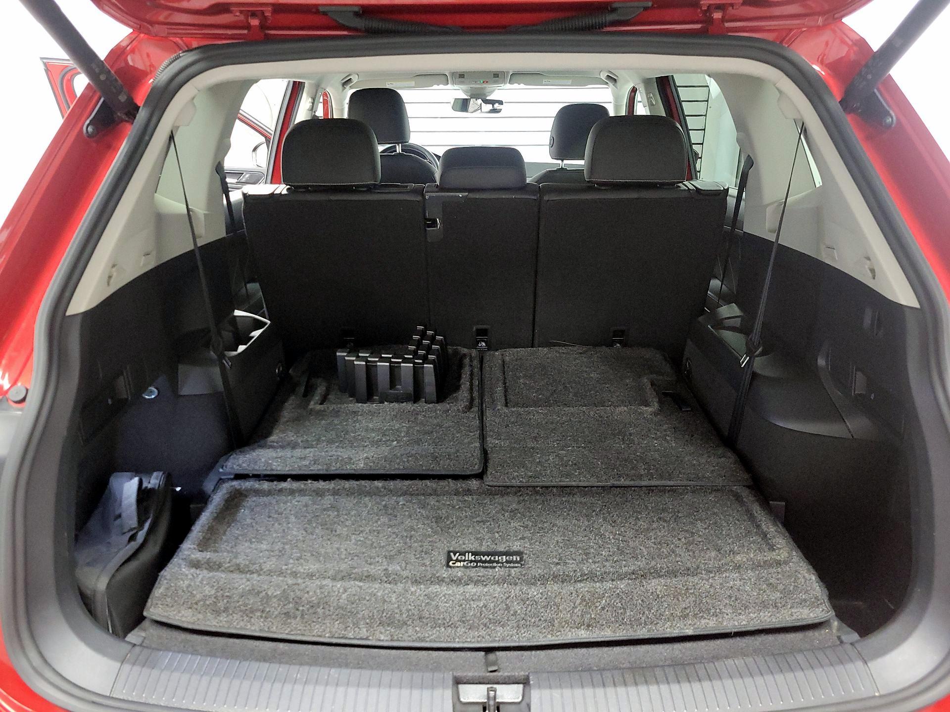 Thumbnail: 2022 Volkswagen Tiguan - 20