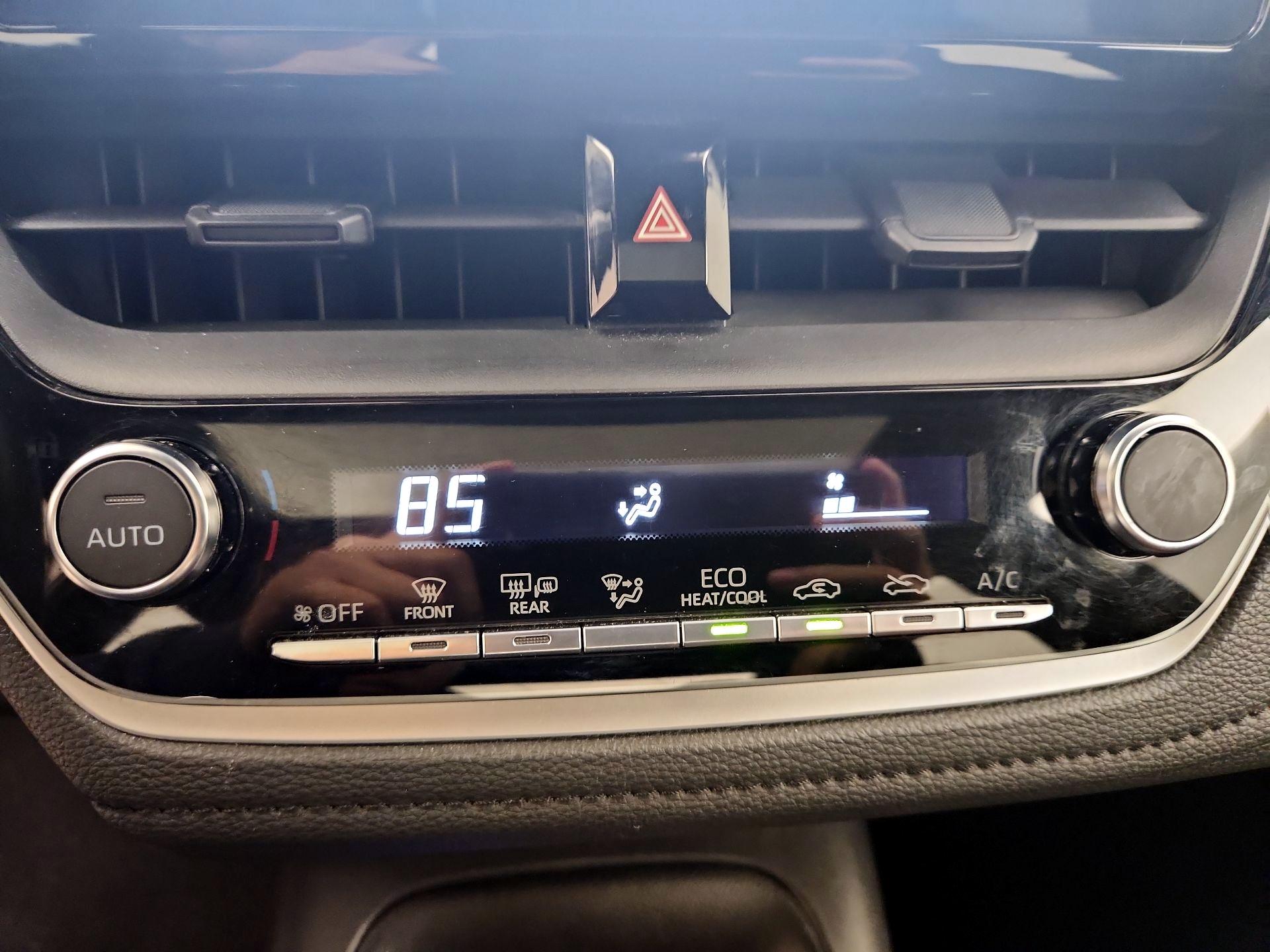 Thumbnail: 2023 Toyota Corolla - 16