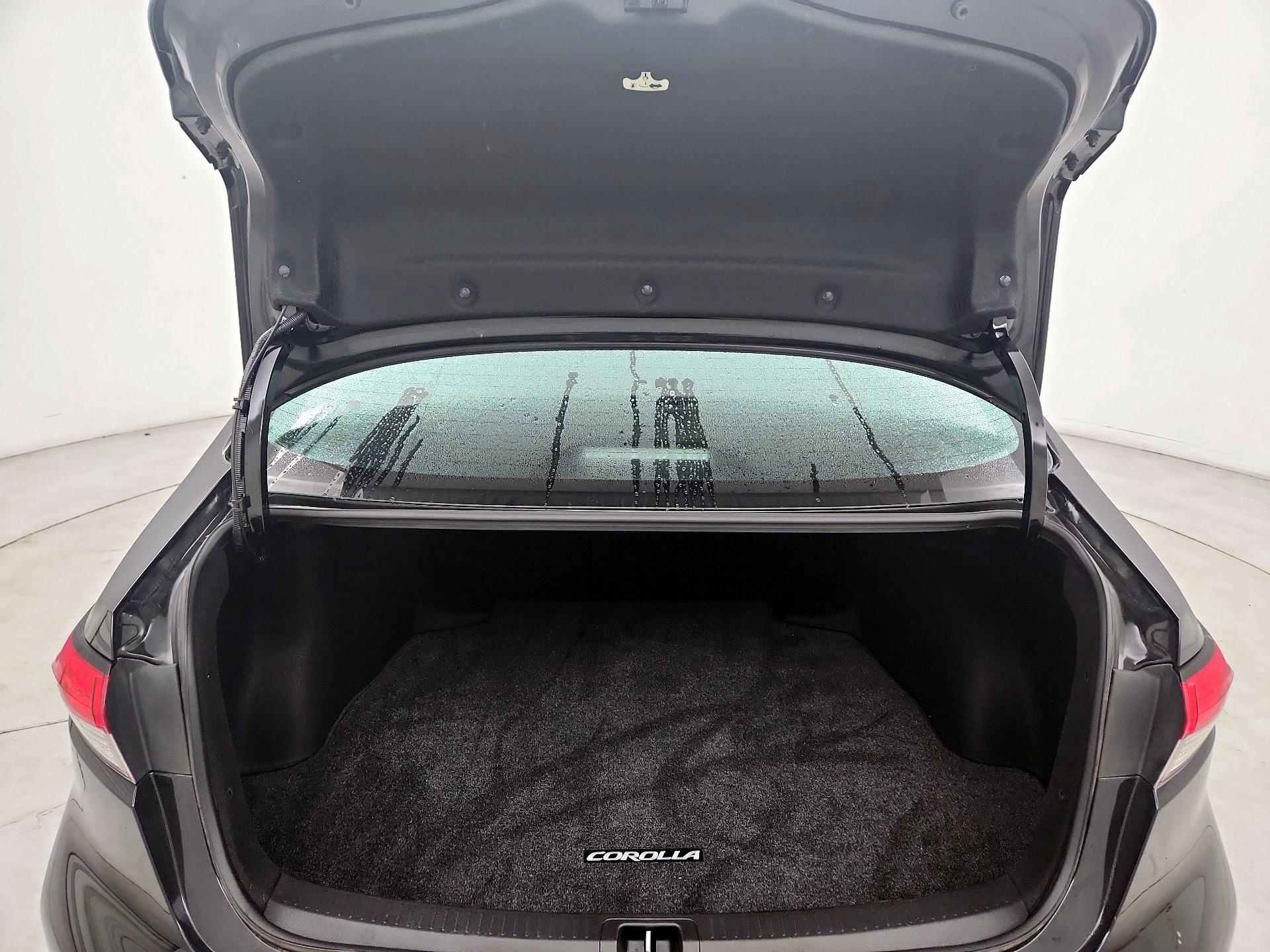 Thumbnail: 2023 Toyota Corolla - 19