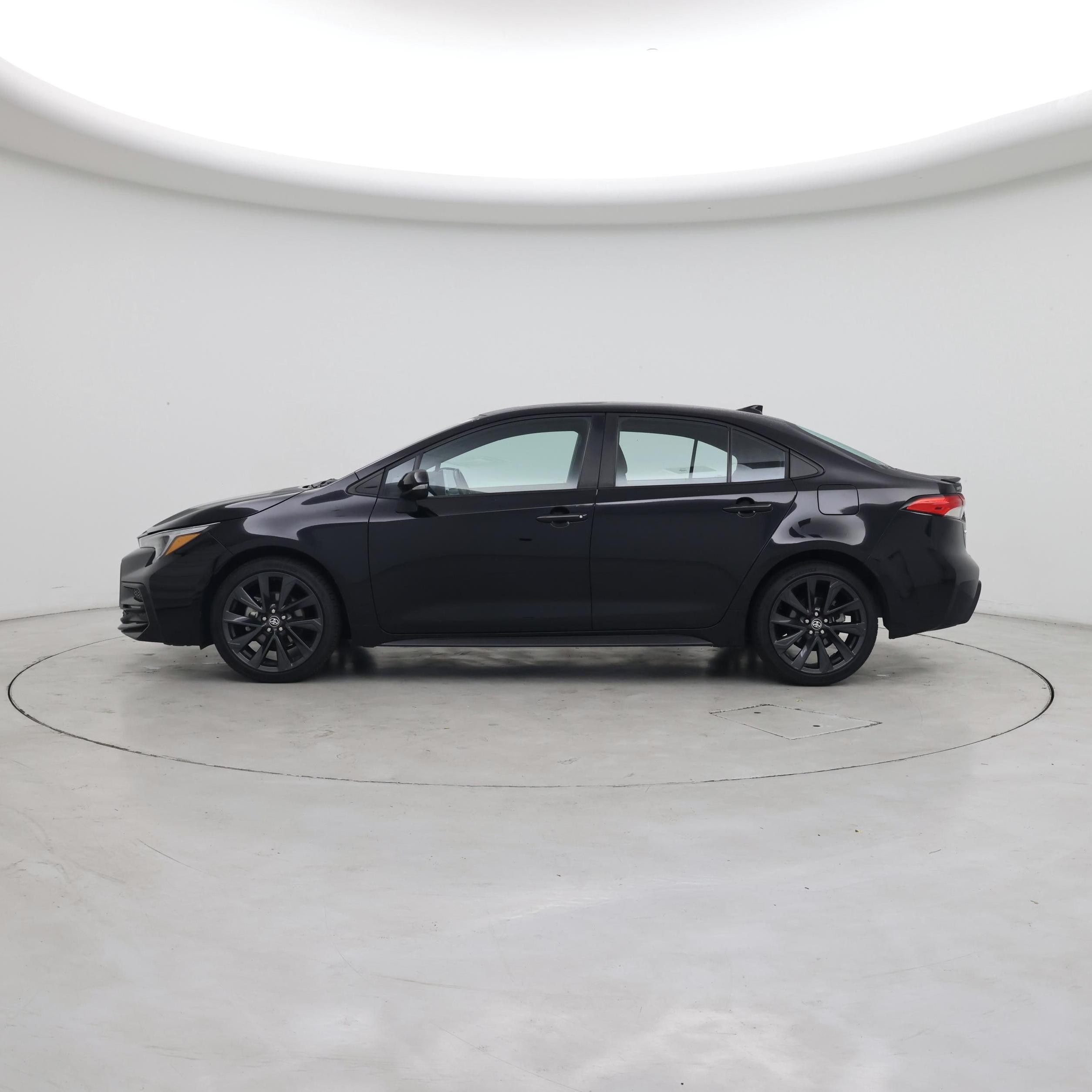 Thumbnail: 2023 Toyota Corolla - 3