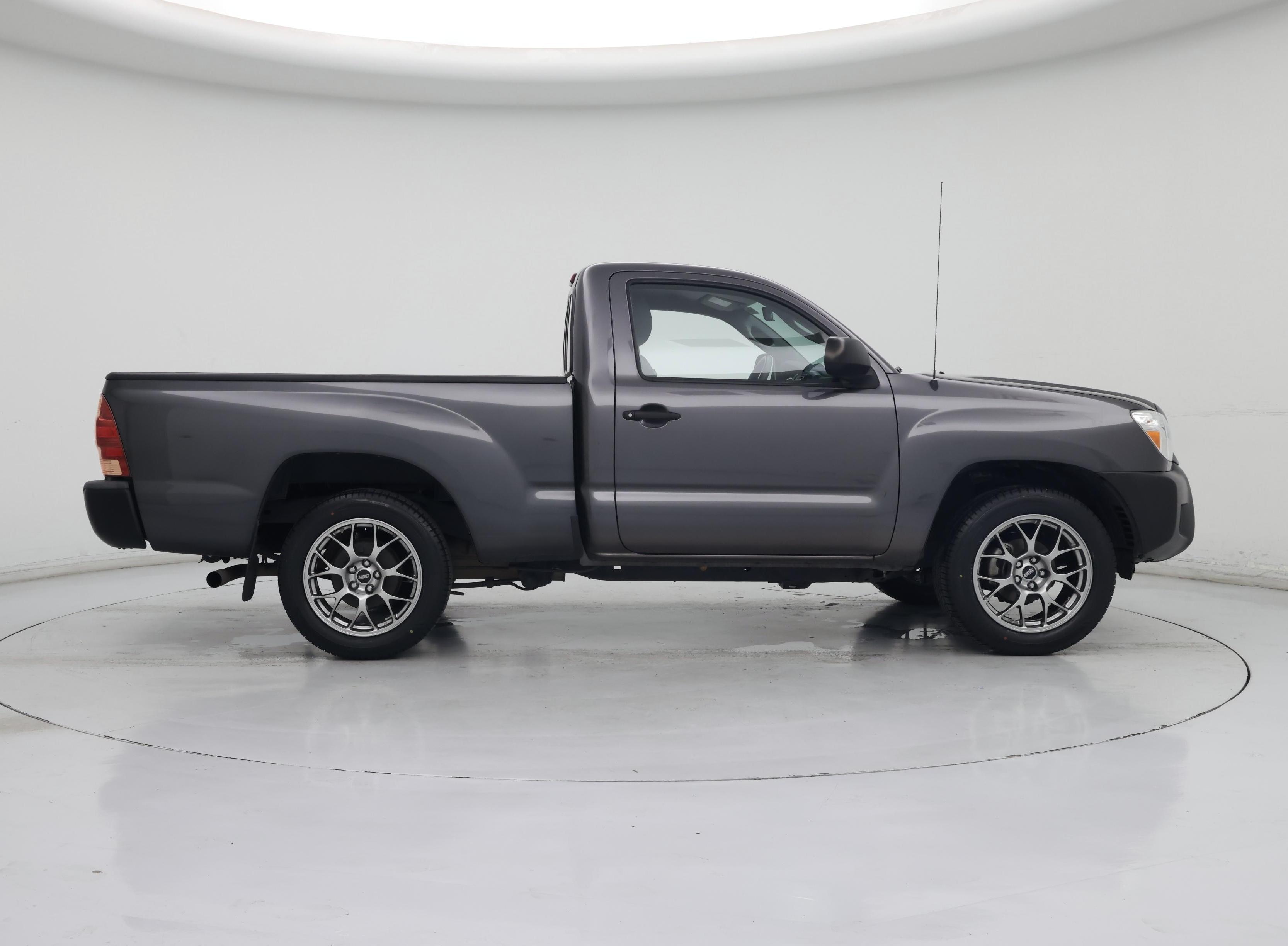 Thumbnail: 2014 Toyota Tacoma - 7