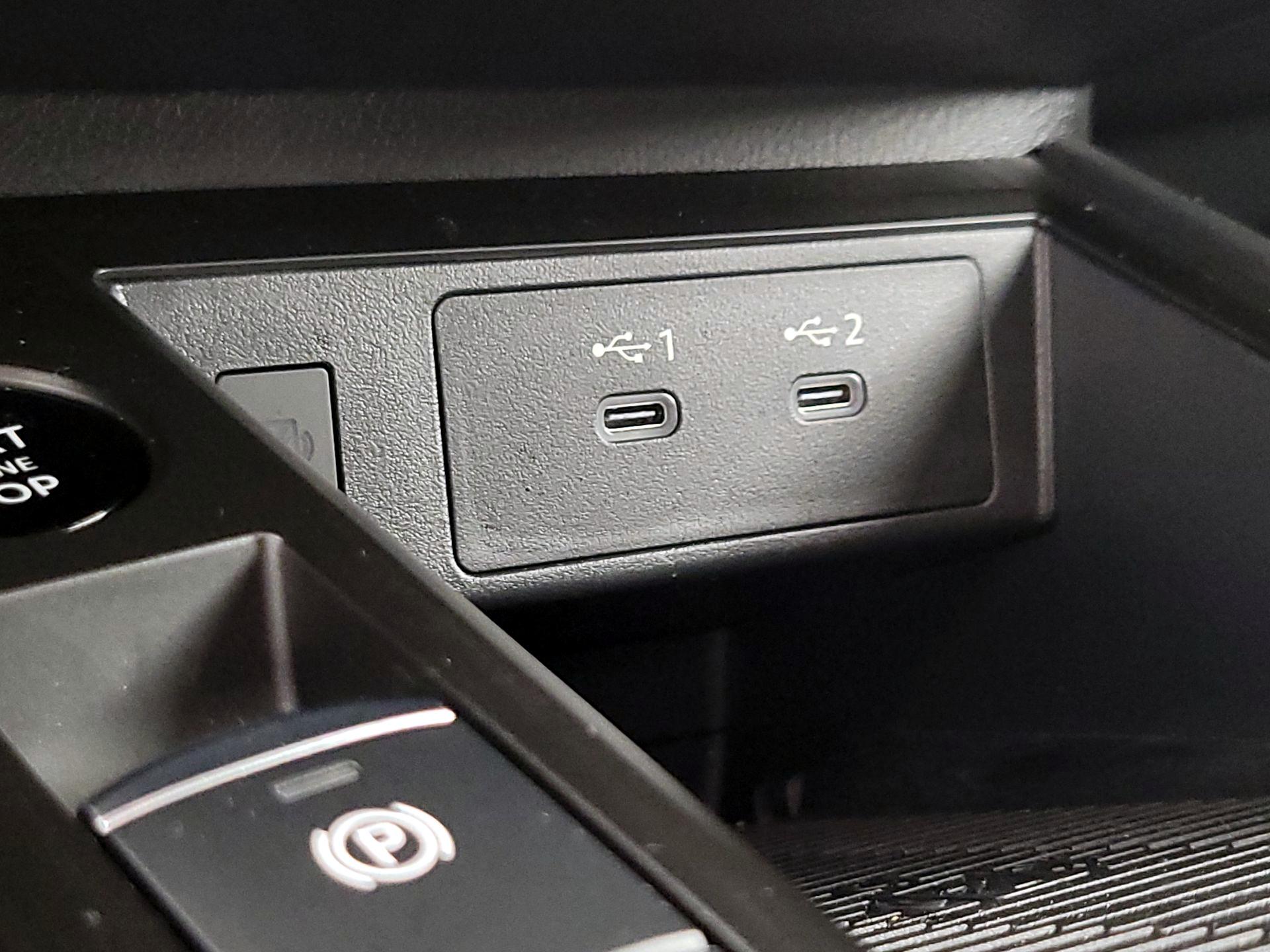 Thumbnail: 2025 Nissan Kicks - 17