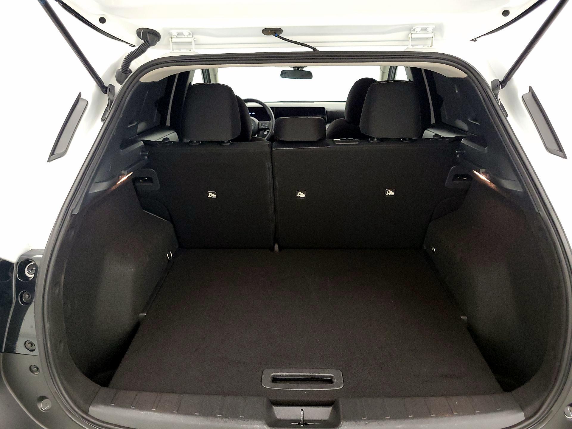 Thumbnail: 2025 Nissan Kicks - 19