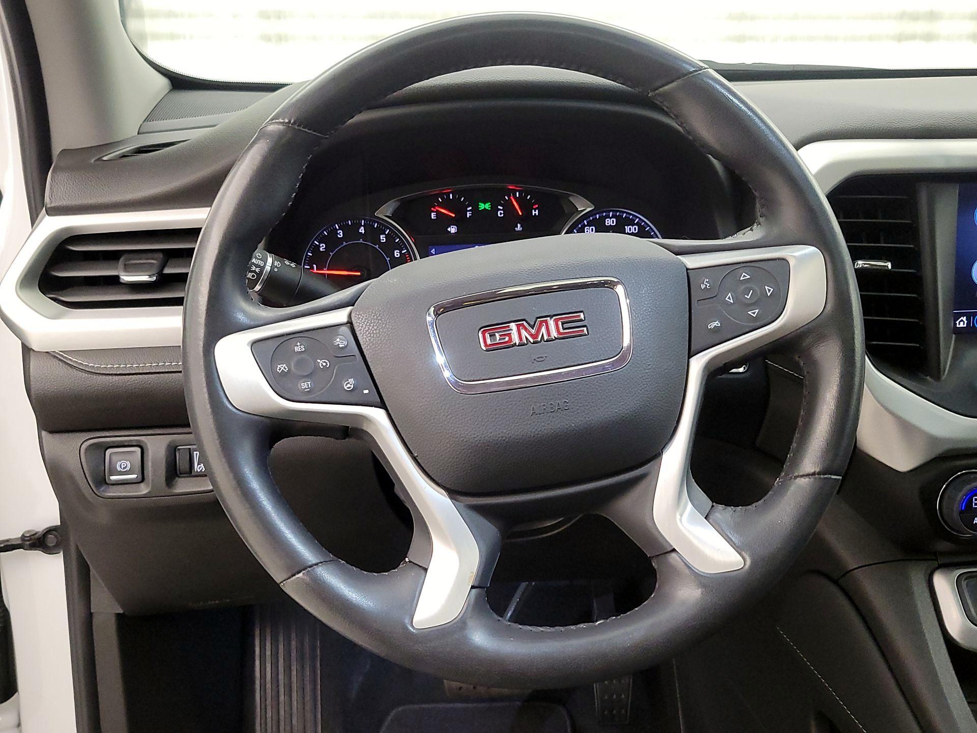 Thumbnail: 2022 GMC Acadia - 10