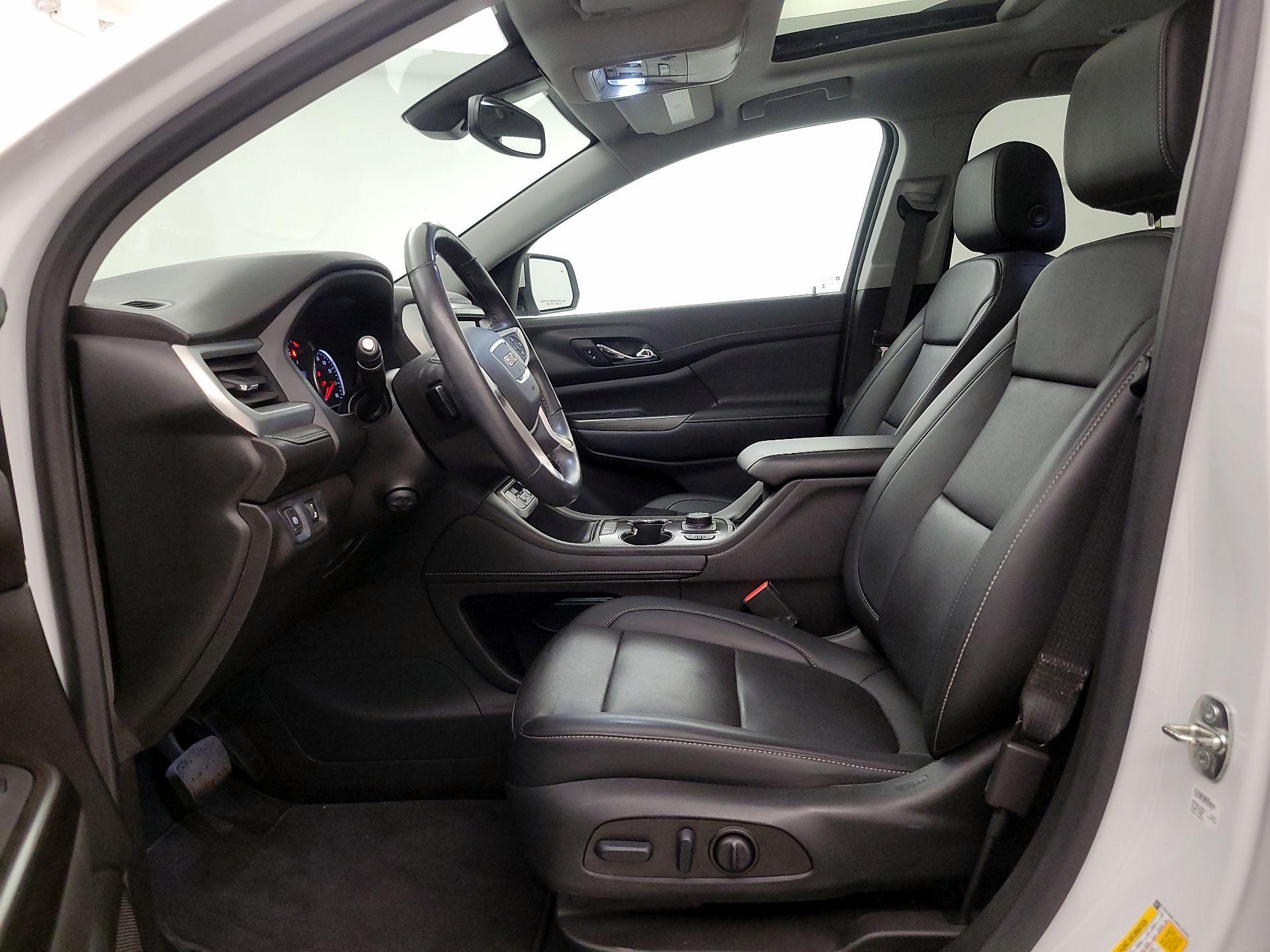 Thumbnail: 2022 GMC Acadia - 11