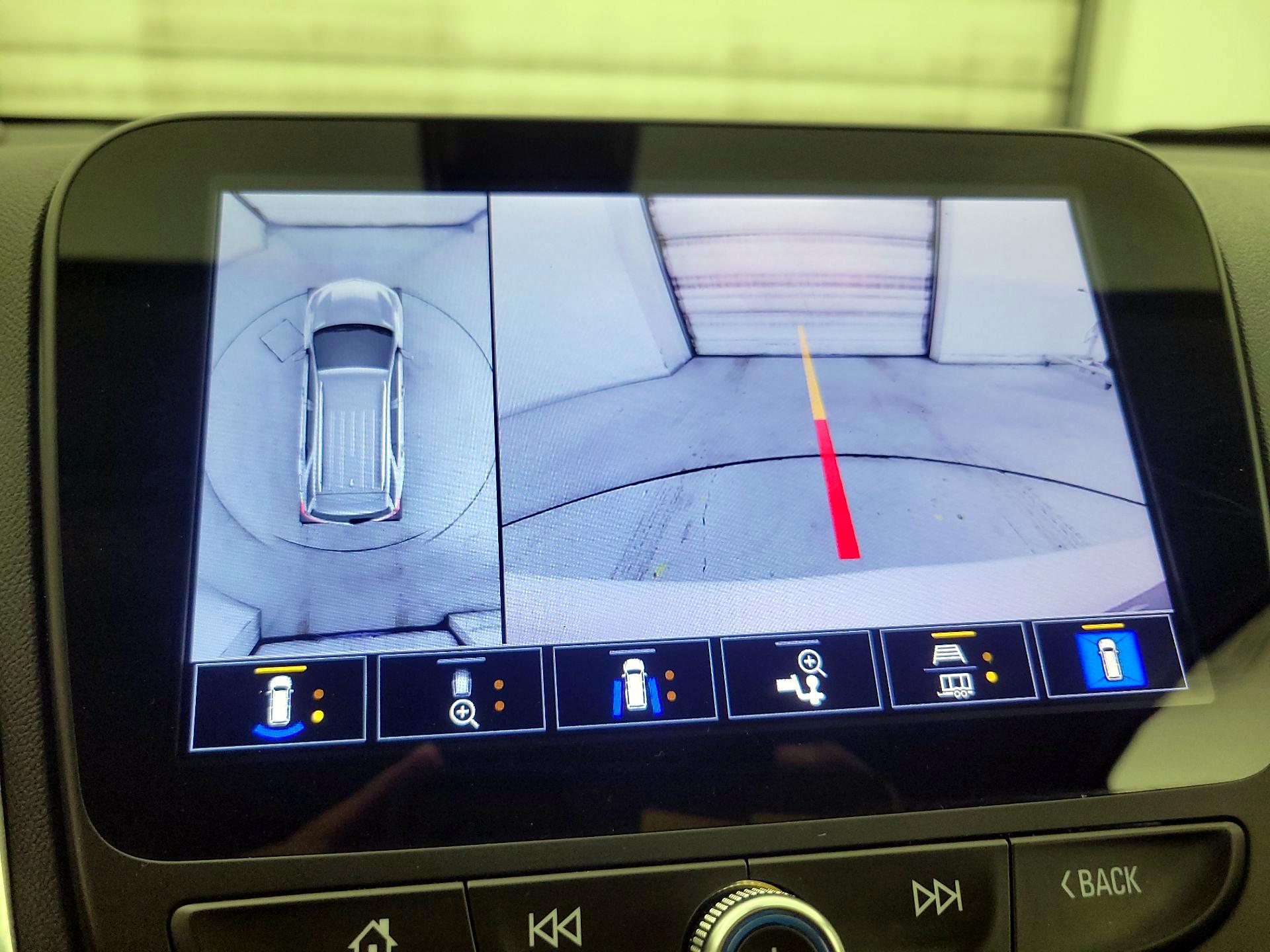 Thumbnail: 2022 Chevrolet Equinox - 14