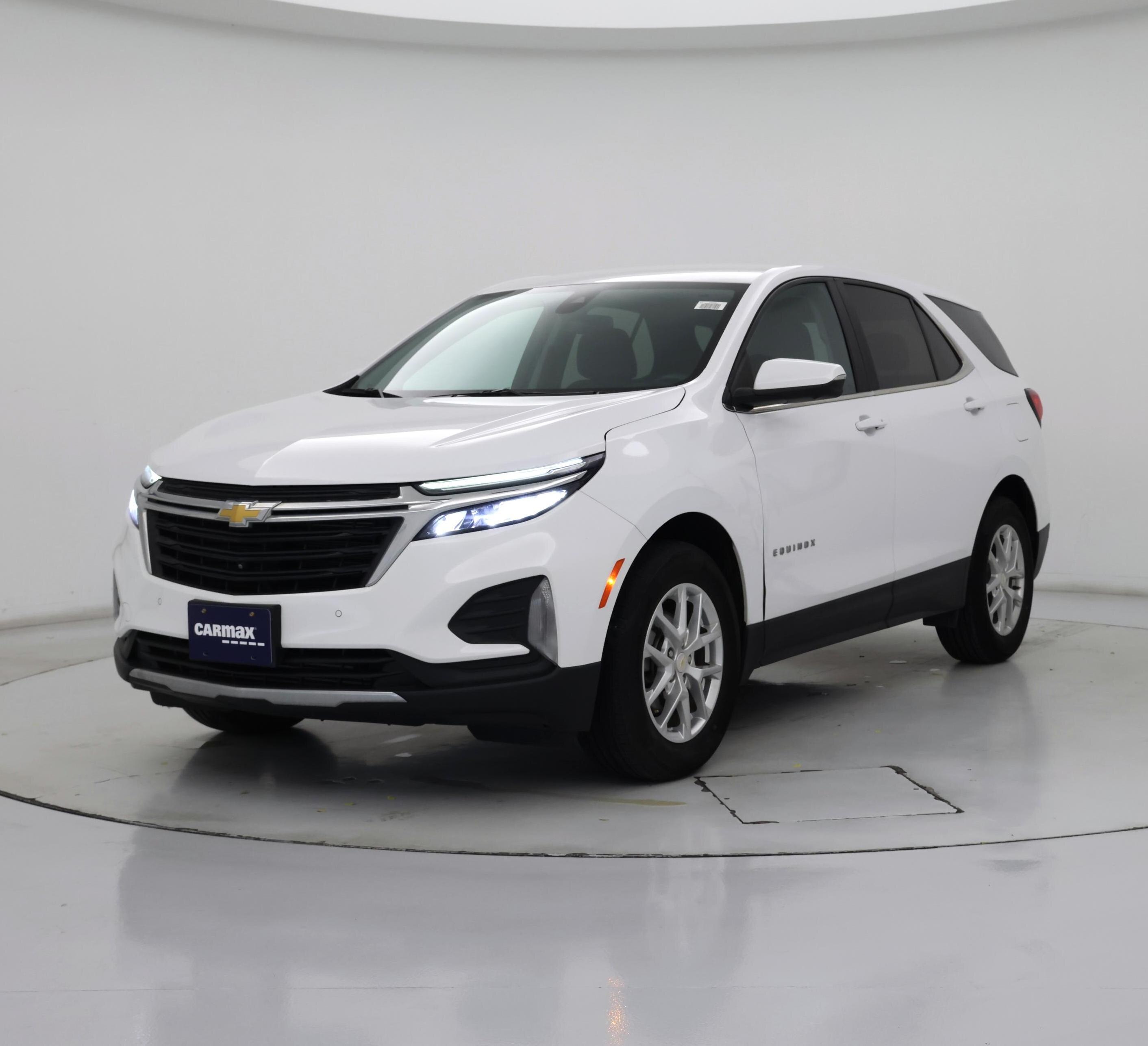 Thumbnail: 2022 Chevrolet Equinox - 4