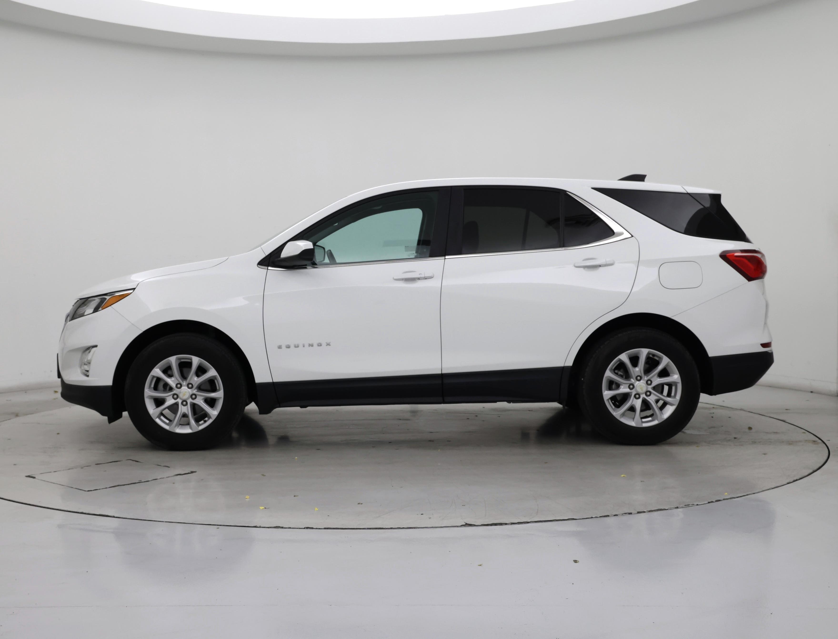 Thumbnail: 2021 Chevrolet Equinox - 3