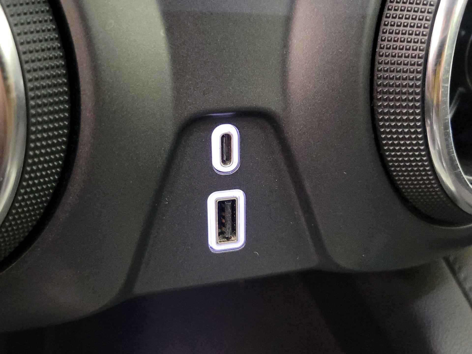 Thumbnail: 2022 Chevrolet Blazer - 18