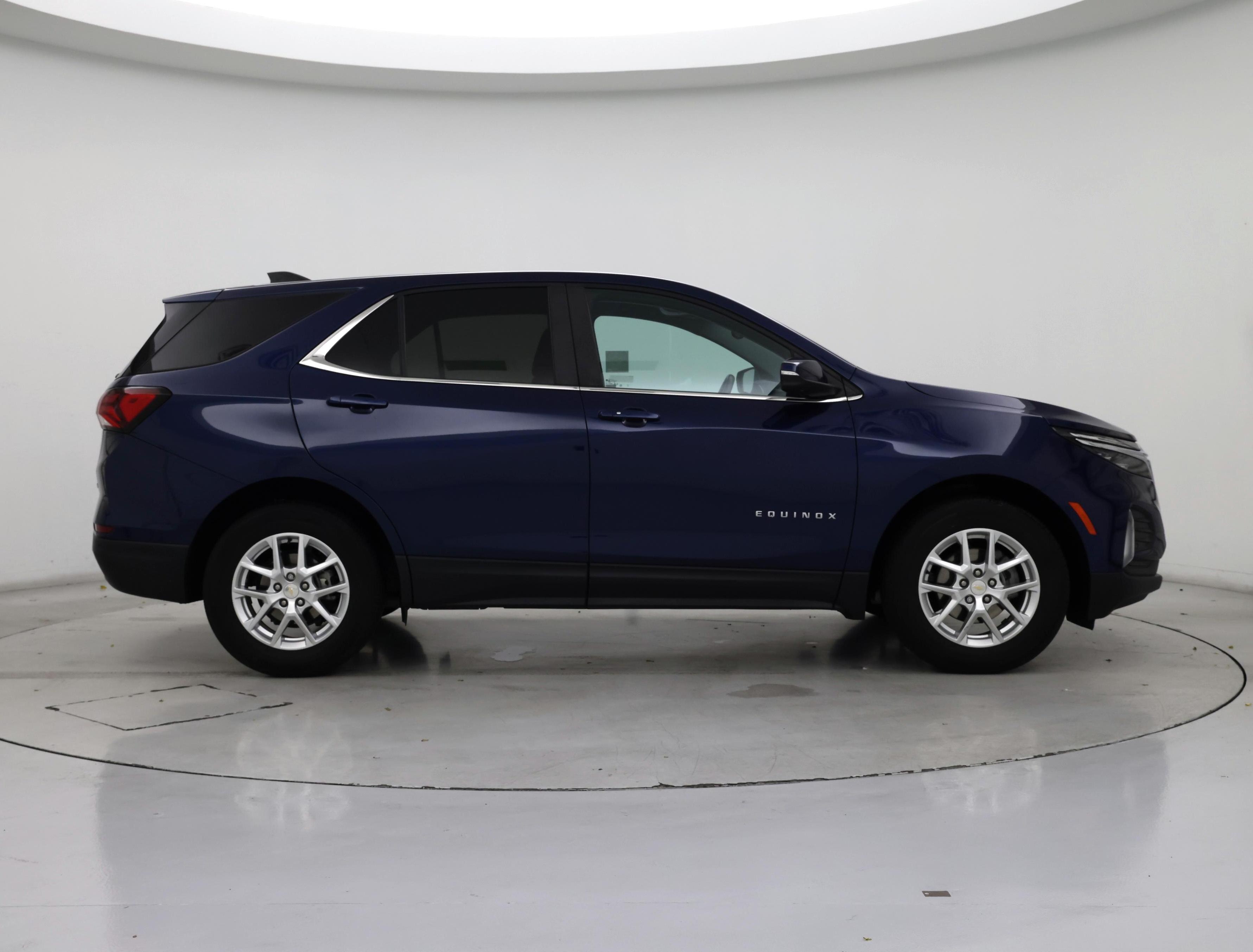 Thumbnail: 2022 Chevrolet Equinox - 7