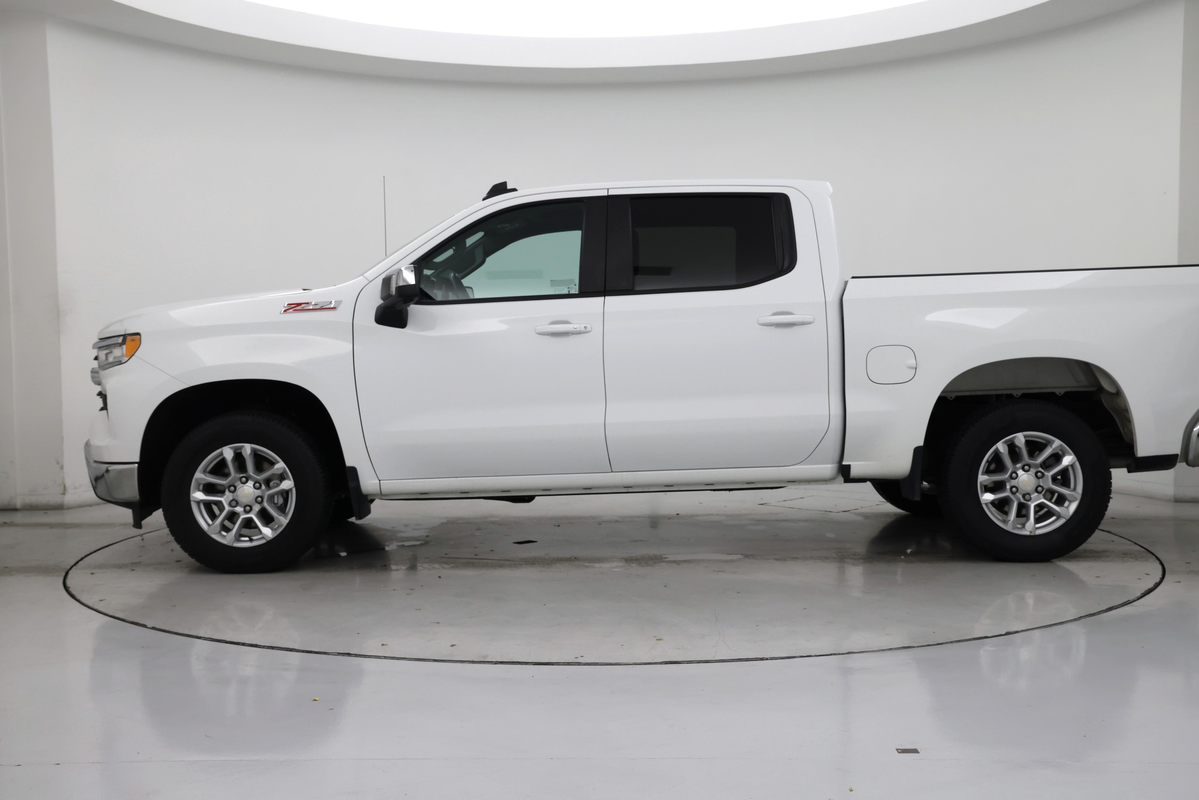 Thumbnail: 2022 Chevrolet Silverado 1500 - 3