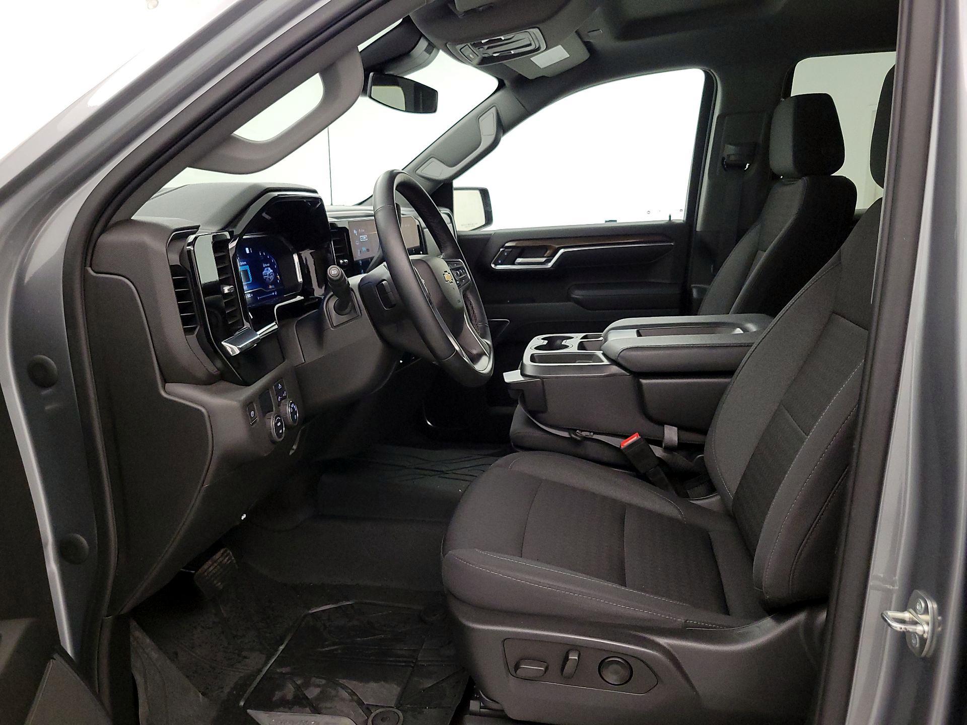 Thumbnail: 2023 Chevrolet Silverado 1500 - 11