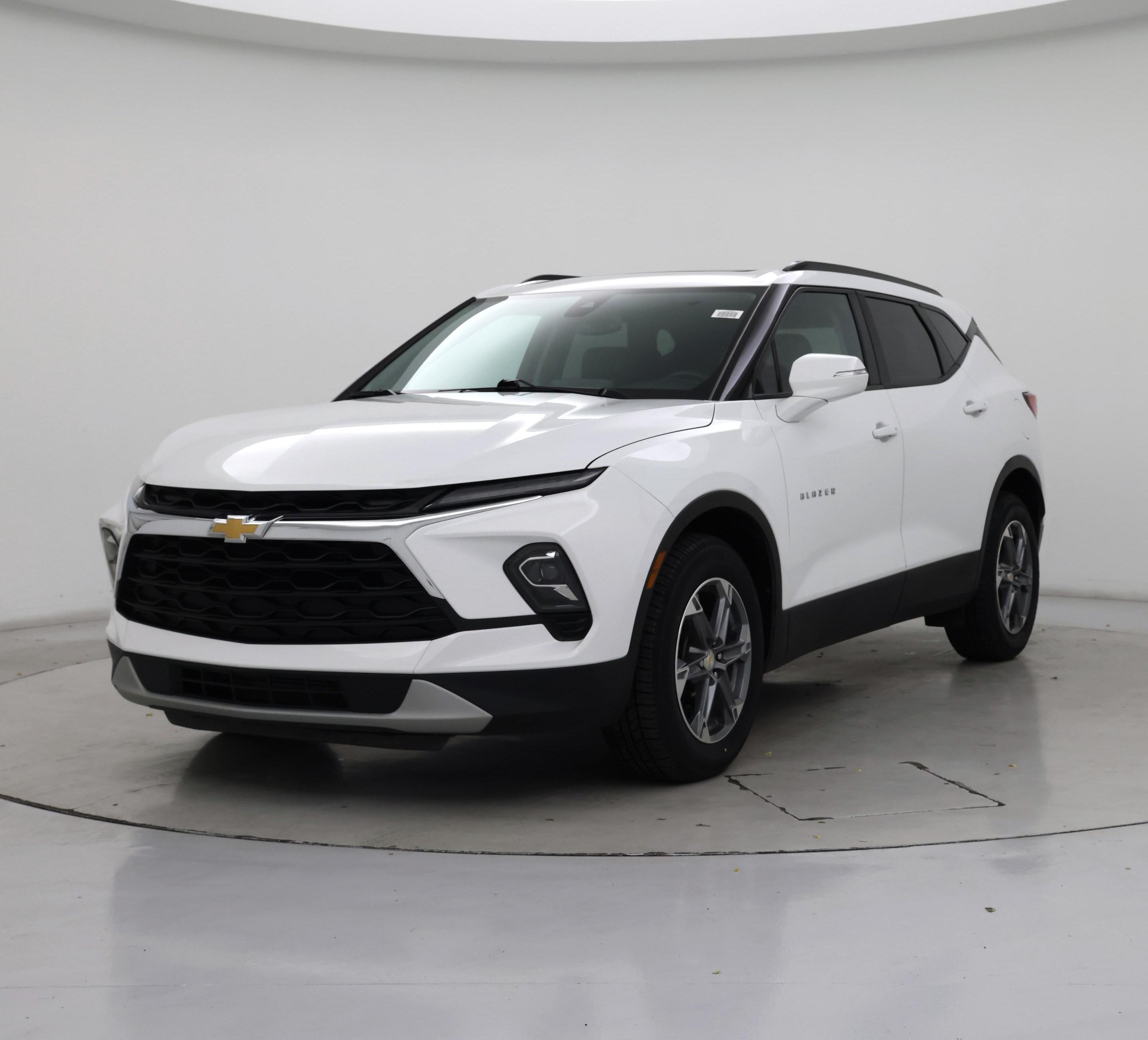 Thumbnail: 2023 Chevrolet Blazer - 4