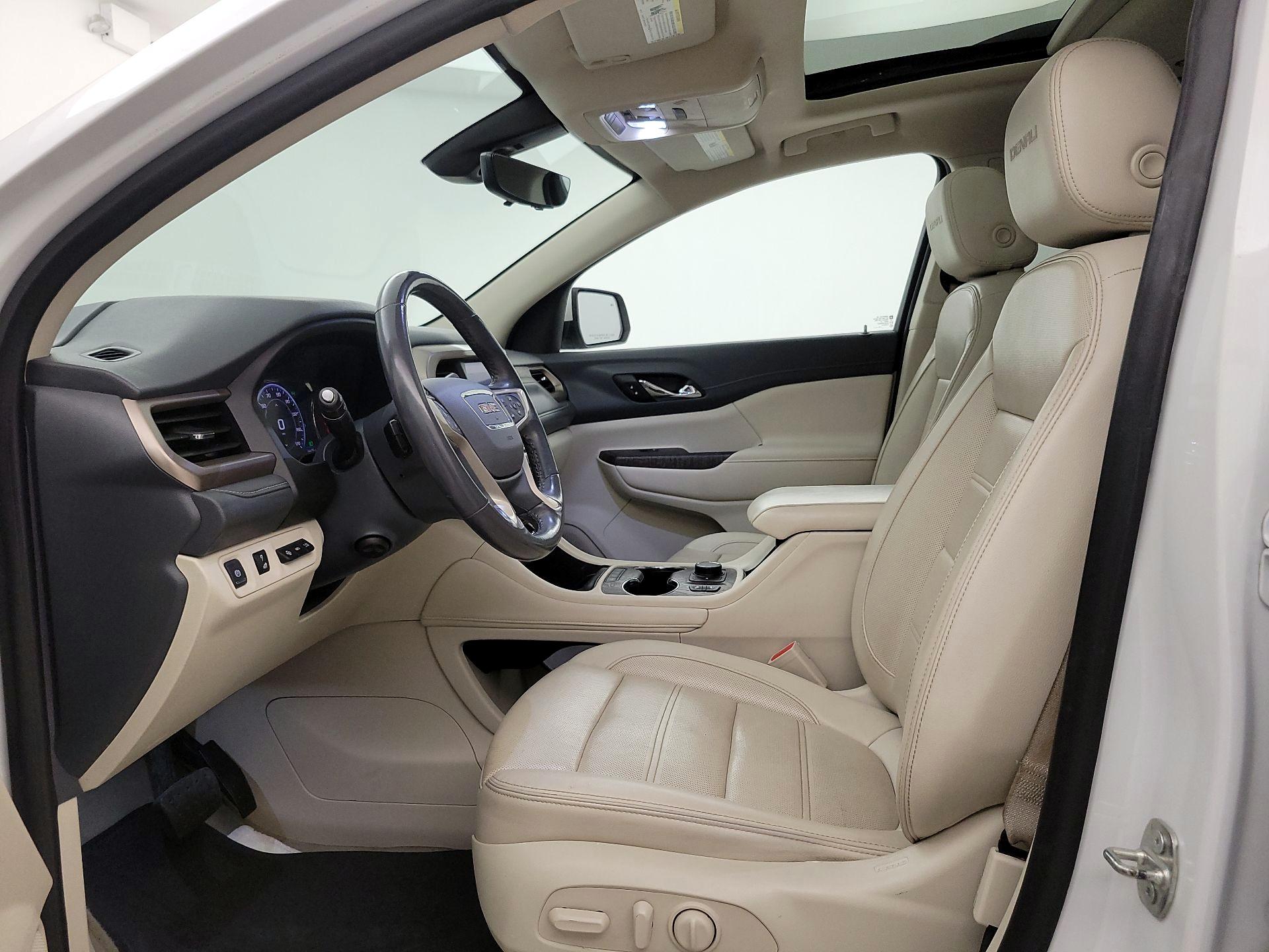 Thumbnail: 2020 GMC Acadia - 11