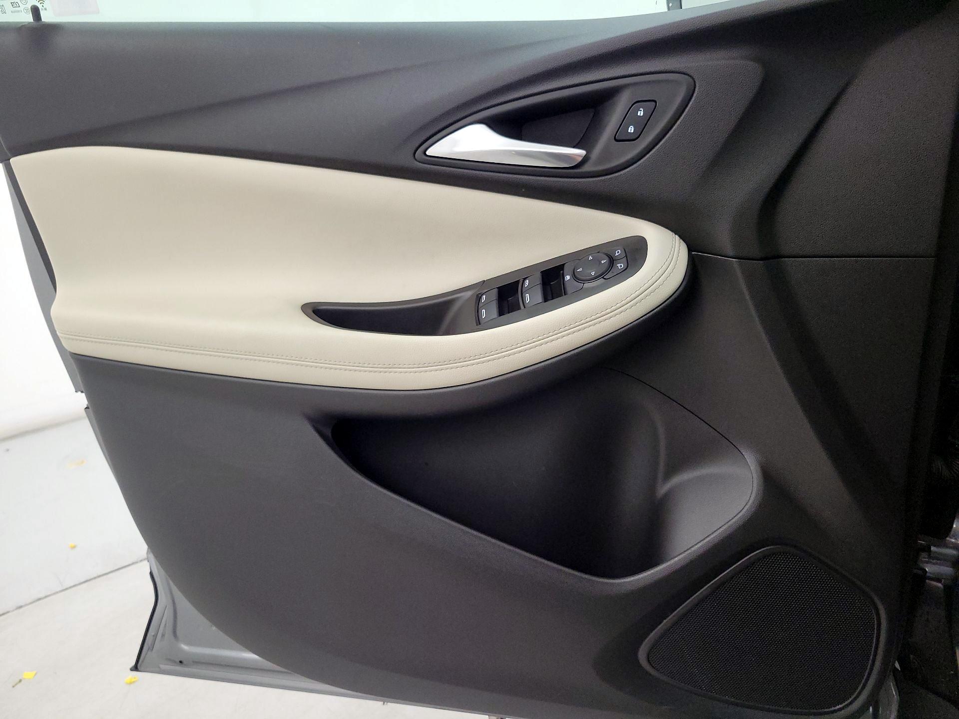 Thumbnail: 2023 Buick Encore GX - 12