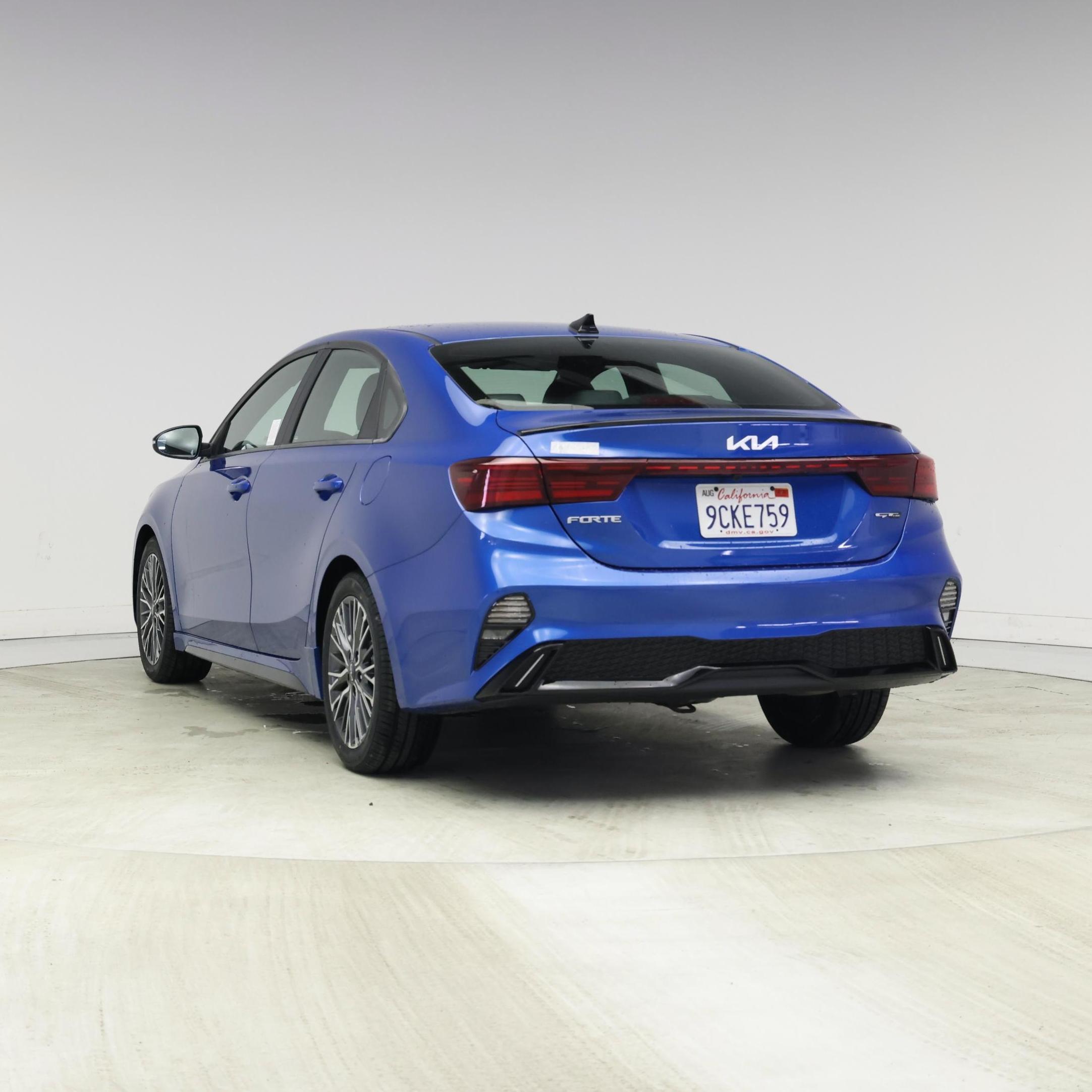 Thumbnail: 2023 Kia Forte - 2