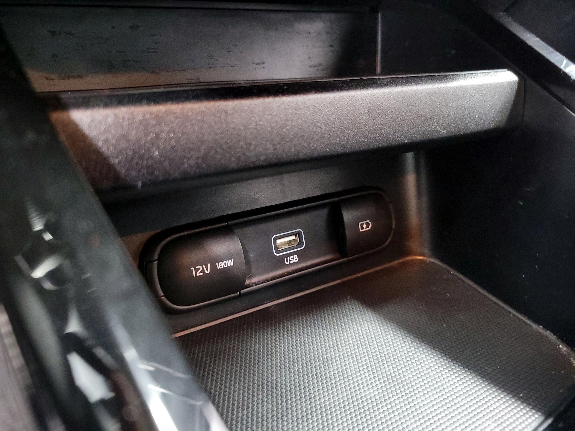 Thumbnail: 2023 Kia Forte - 19