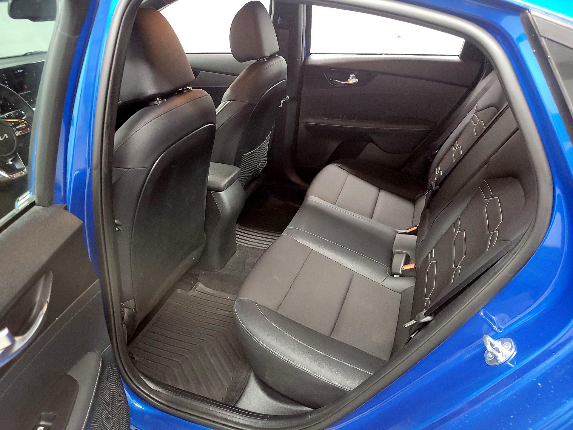 Thumbnail: 2023 Kia Forte - 20