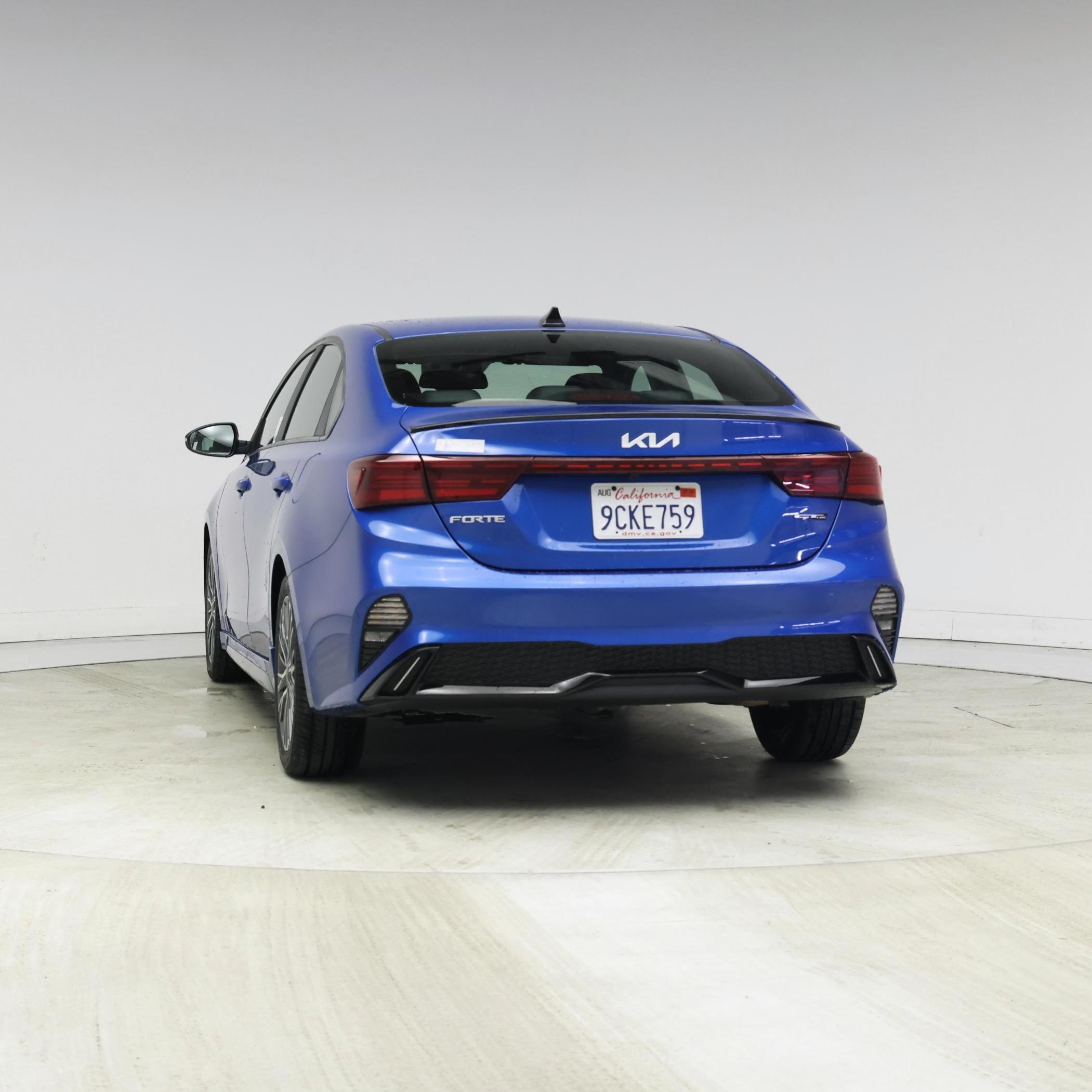 Thumbnail: 2023 Kia Forte - 6