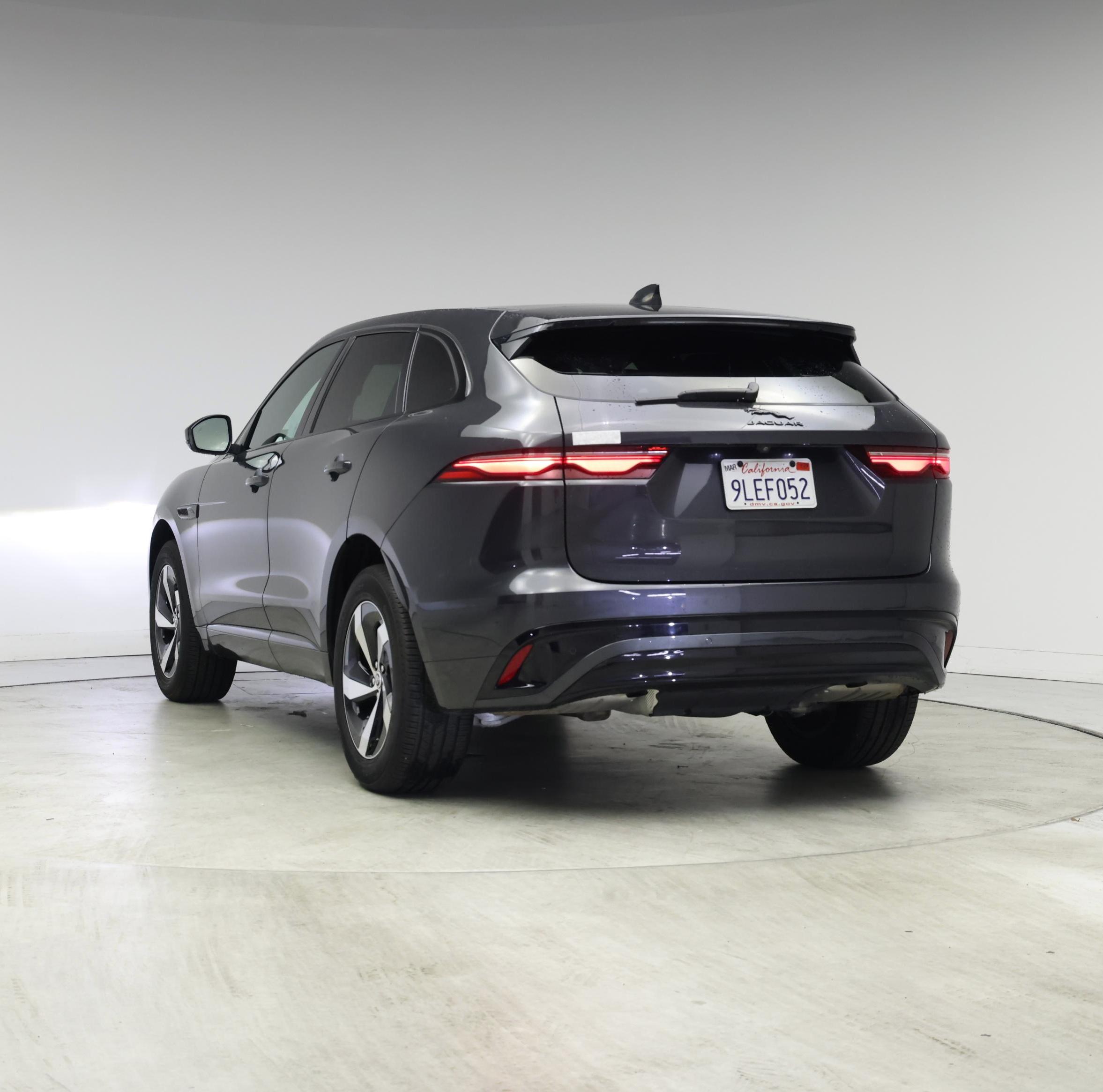 Thumbnail: 2024 Jaguar F-Pace - 2