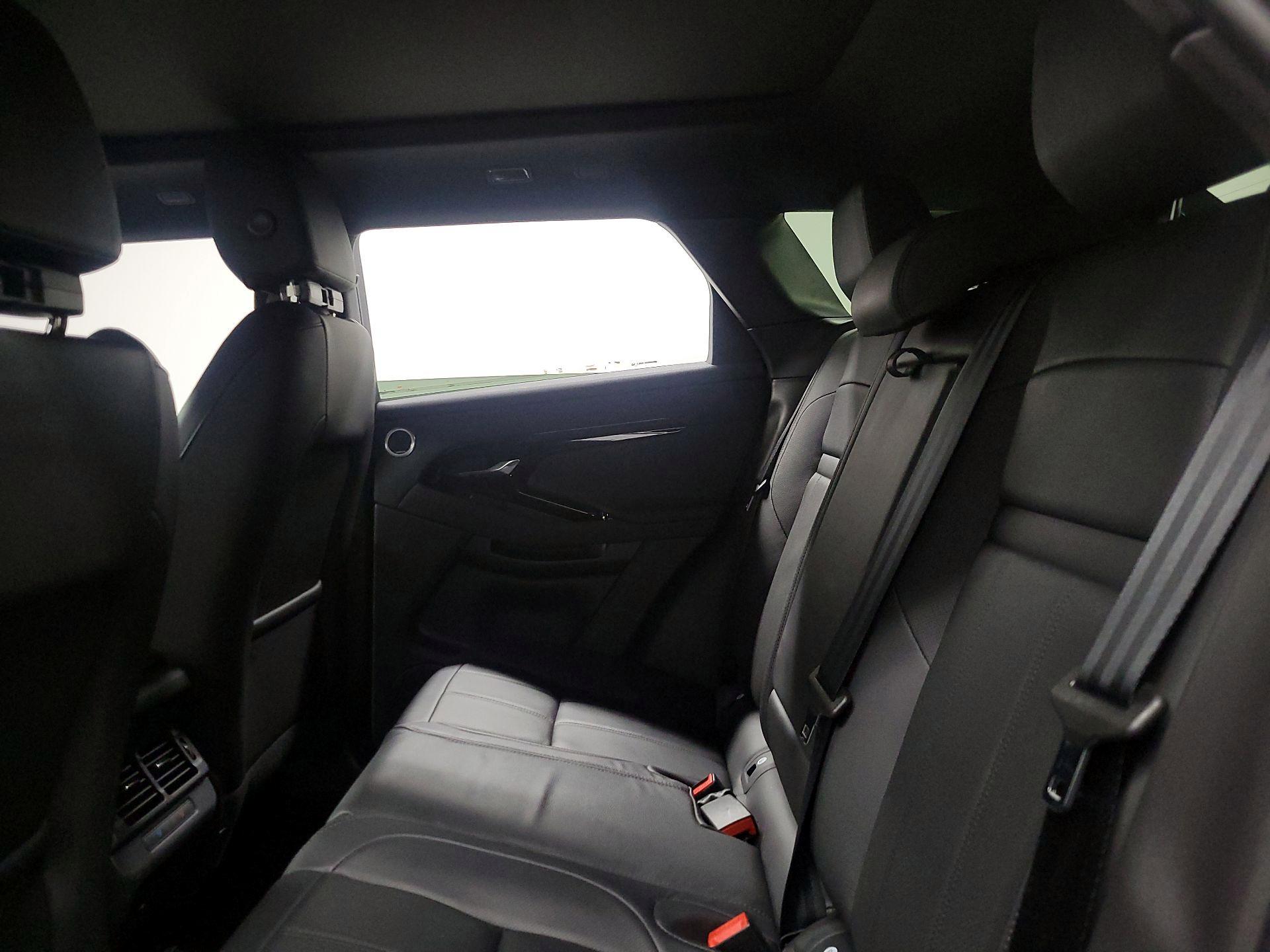 Thumbnail: 2024 Land Rover Range Rover Evoque - 18