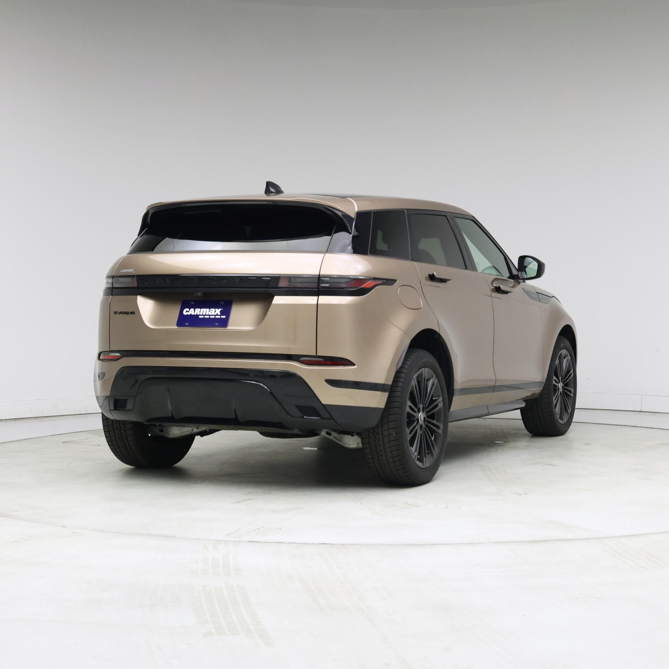 Thumbnail: 2024 Land Rover Range Rover Evoque - 8