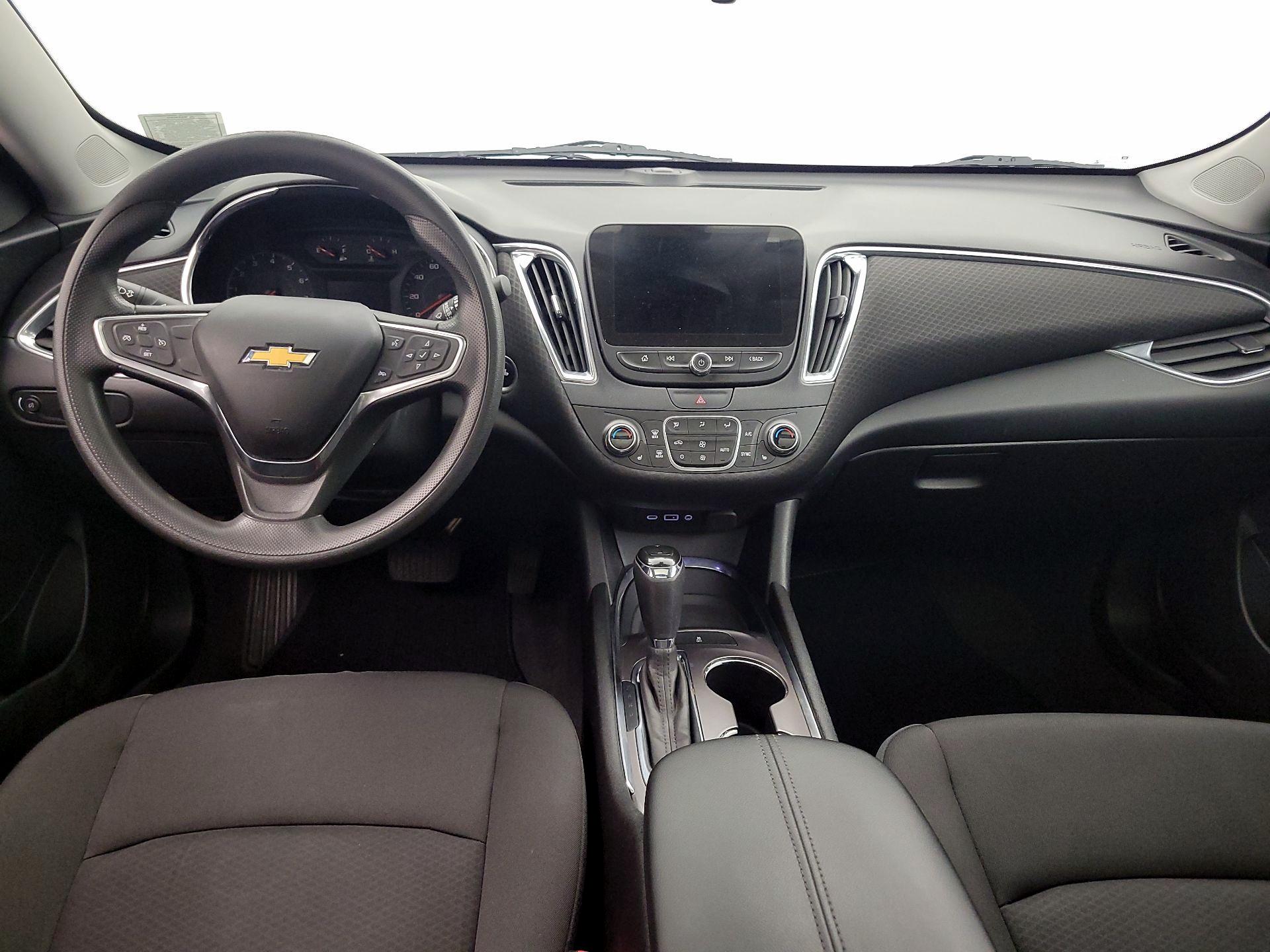 Thumbnail: 2019 Chevrolet Malibu - 9