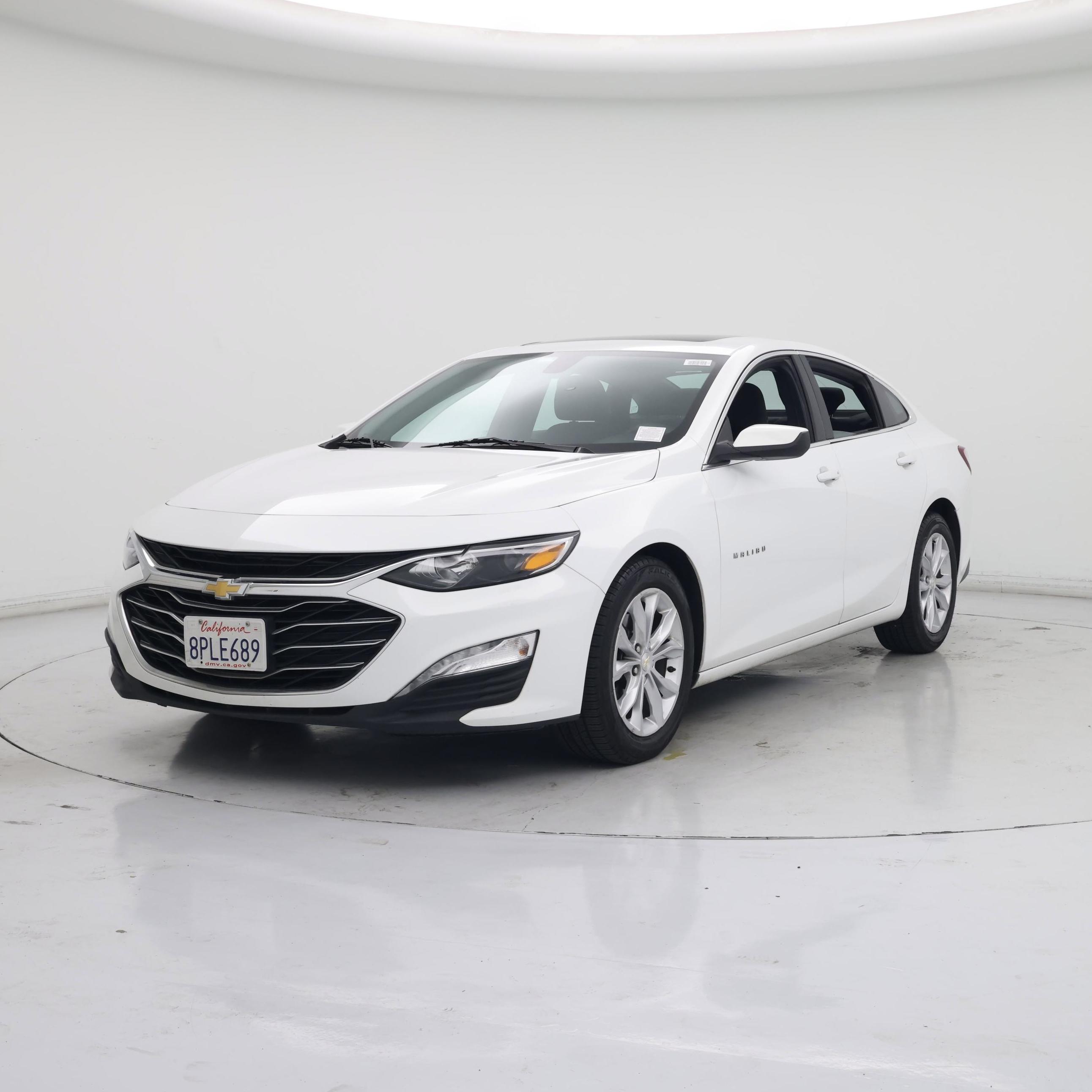Thumbnail: 2019 Chevrolet Malibu - 4