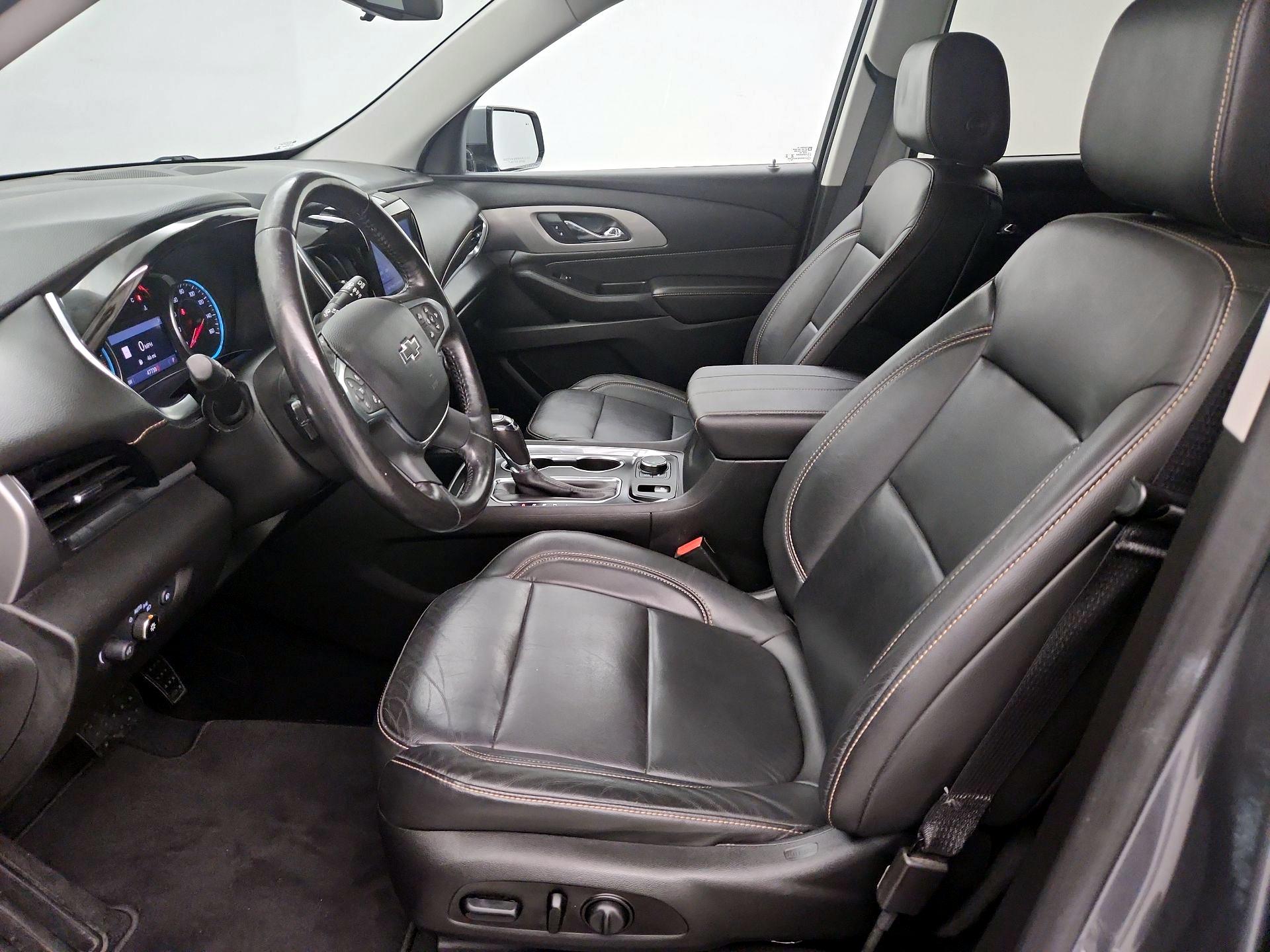 Thumbnail: 2020 Chevrolet Traverse - 11