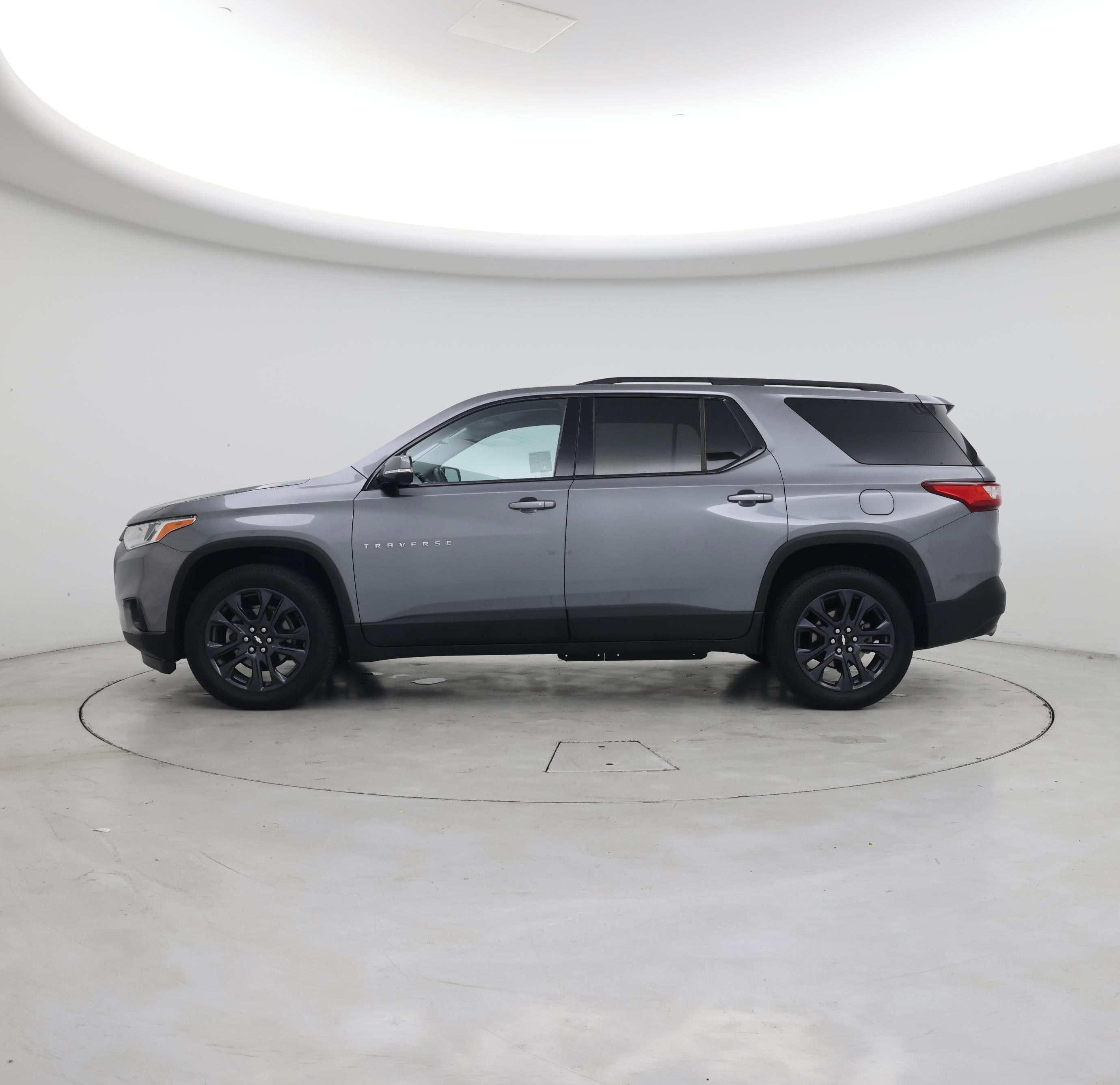 Thumbnail: 2020 Chevrolet Traverse - 3