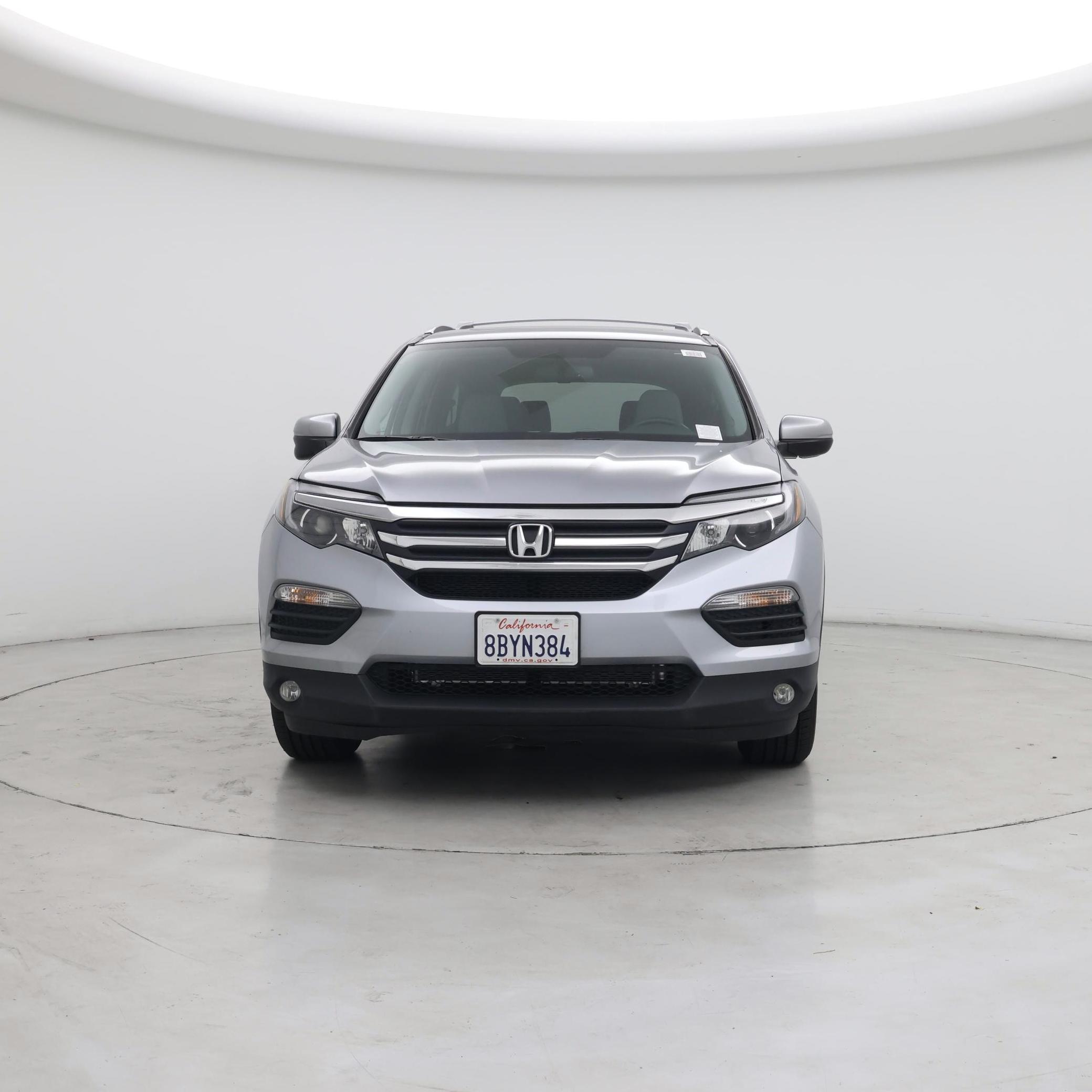 Thumbnail: 2017 Honda Pilot - 5