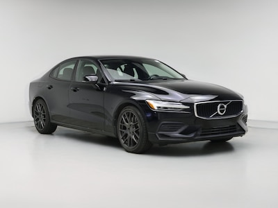 2020 Volvo S60 T6 Momentum