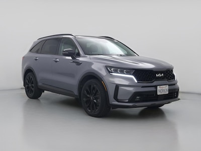 Gray 2022 Kia Sorento SX