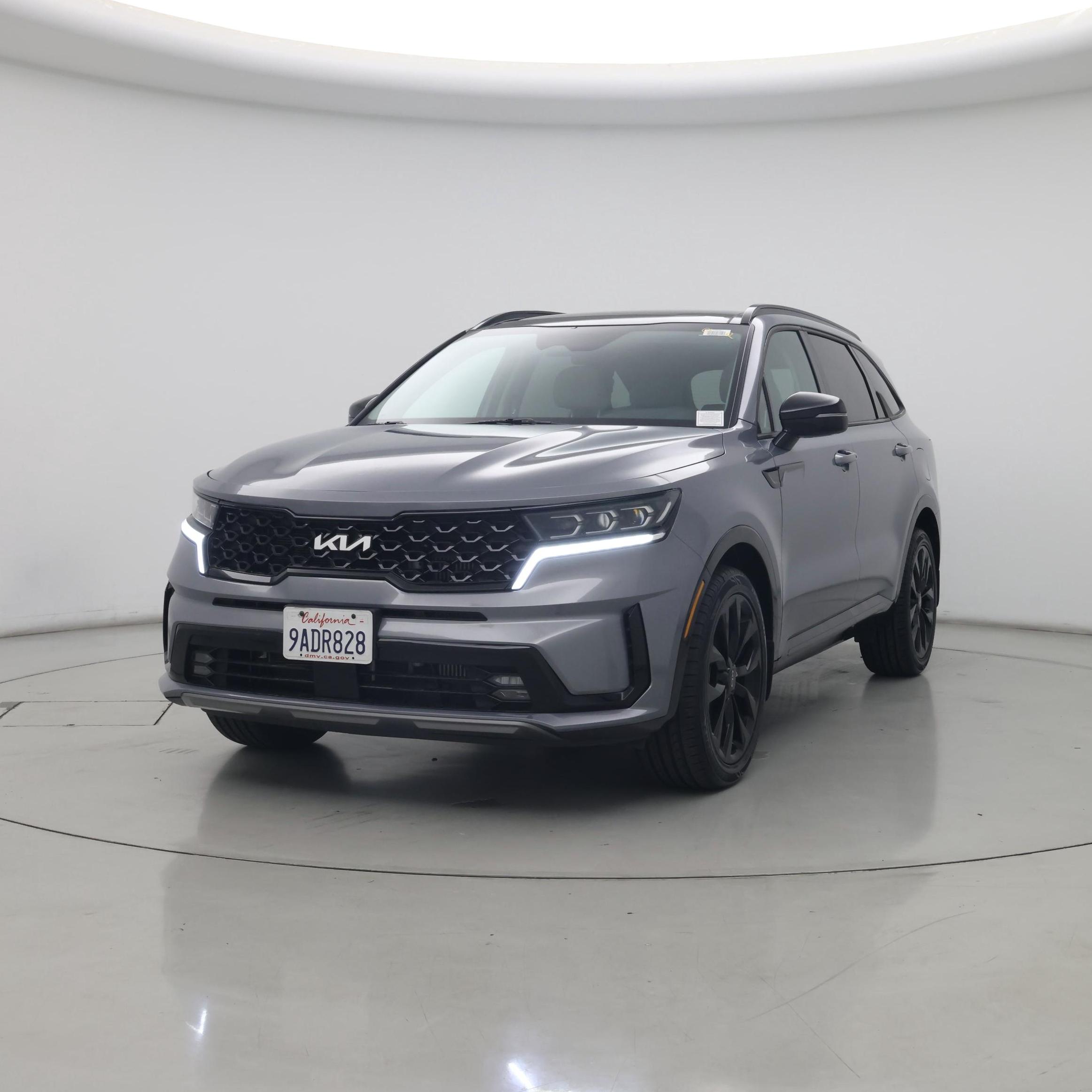 Thumbnail: 2022 Kia Sorento - 4
