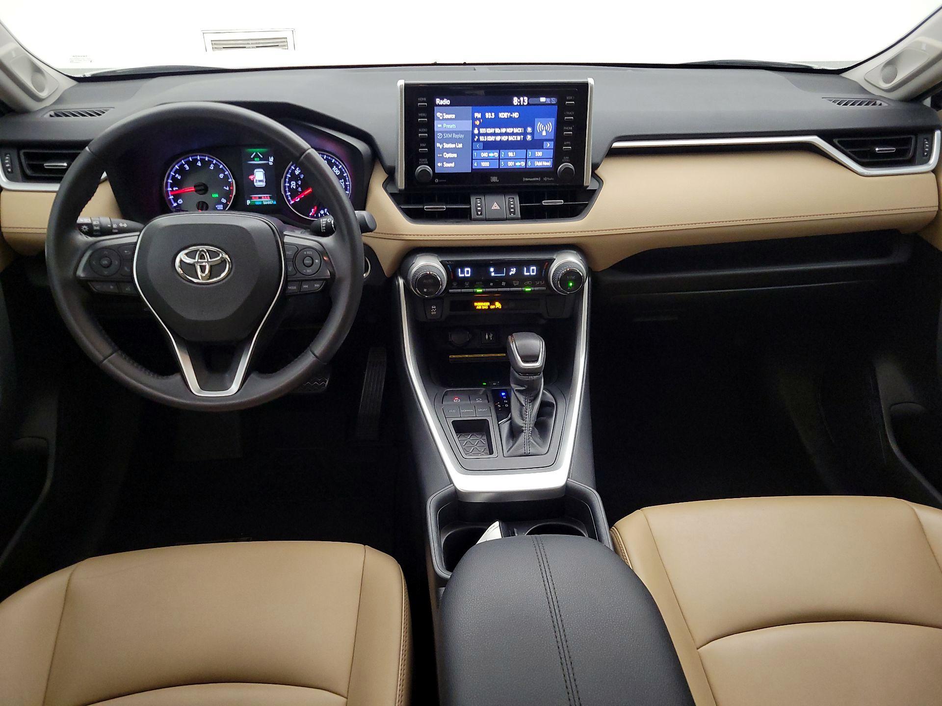 Thumbnail: 2019 Toyota RAV4 - 9