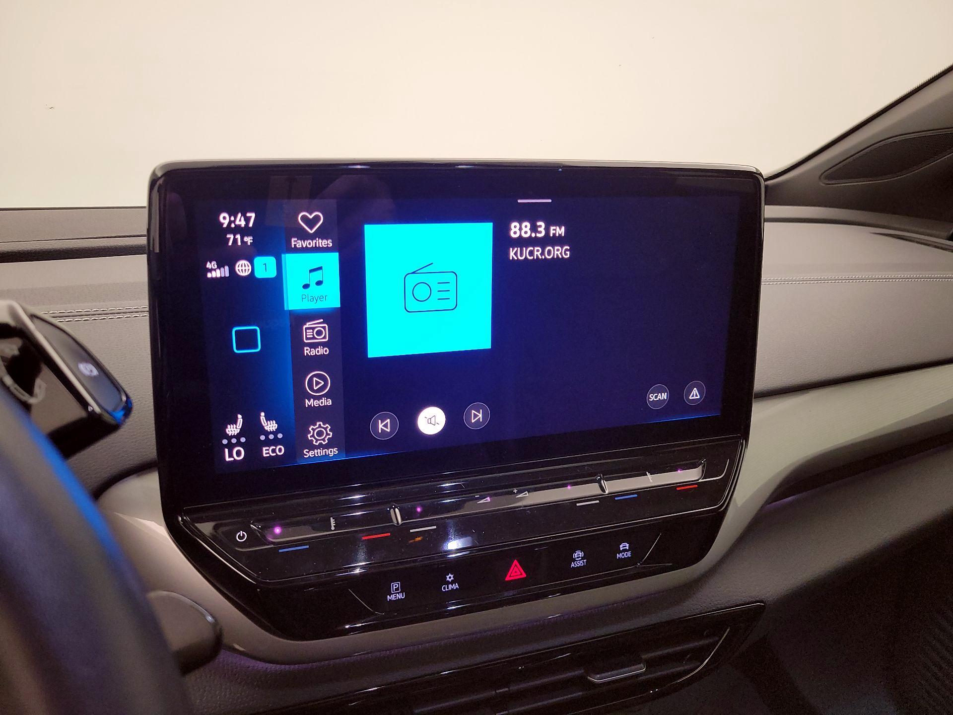 Thumbnail: 2023 Volkswagen ID.4 - 15