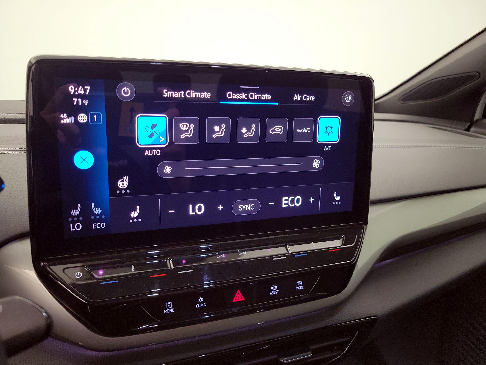 Thumbnail: 2023 Volkswagen ID.4 - 16